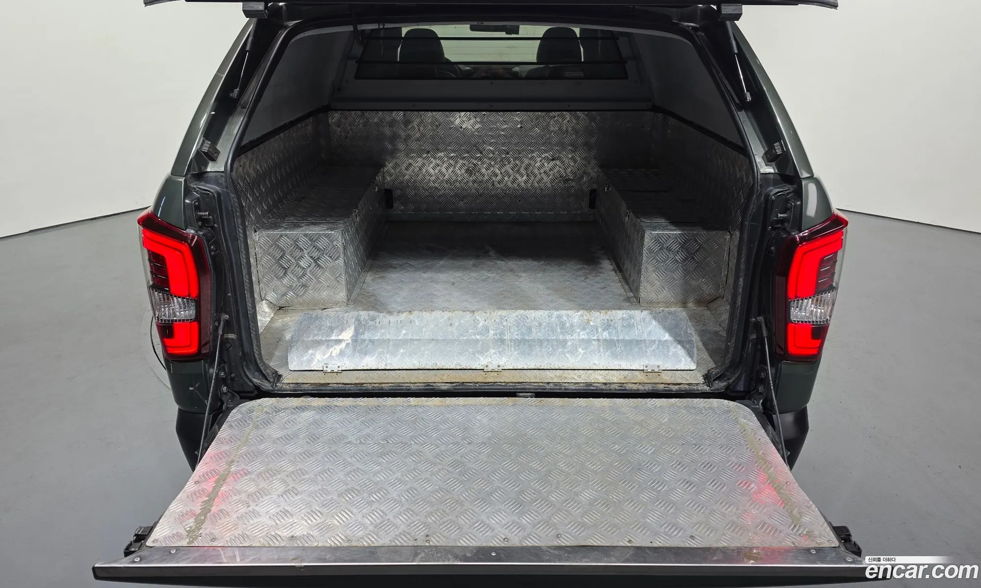 KG Mobility (SsangYong) Rexton Sports Khan 2021 — 12