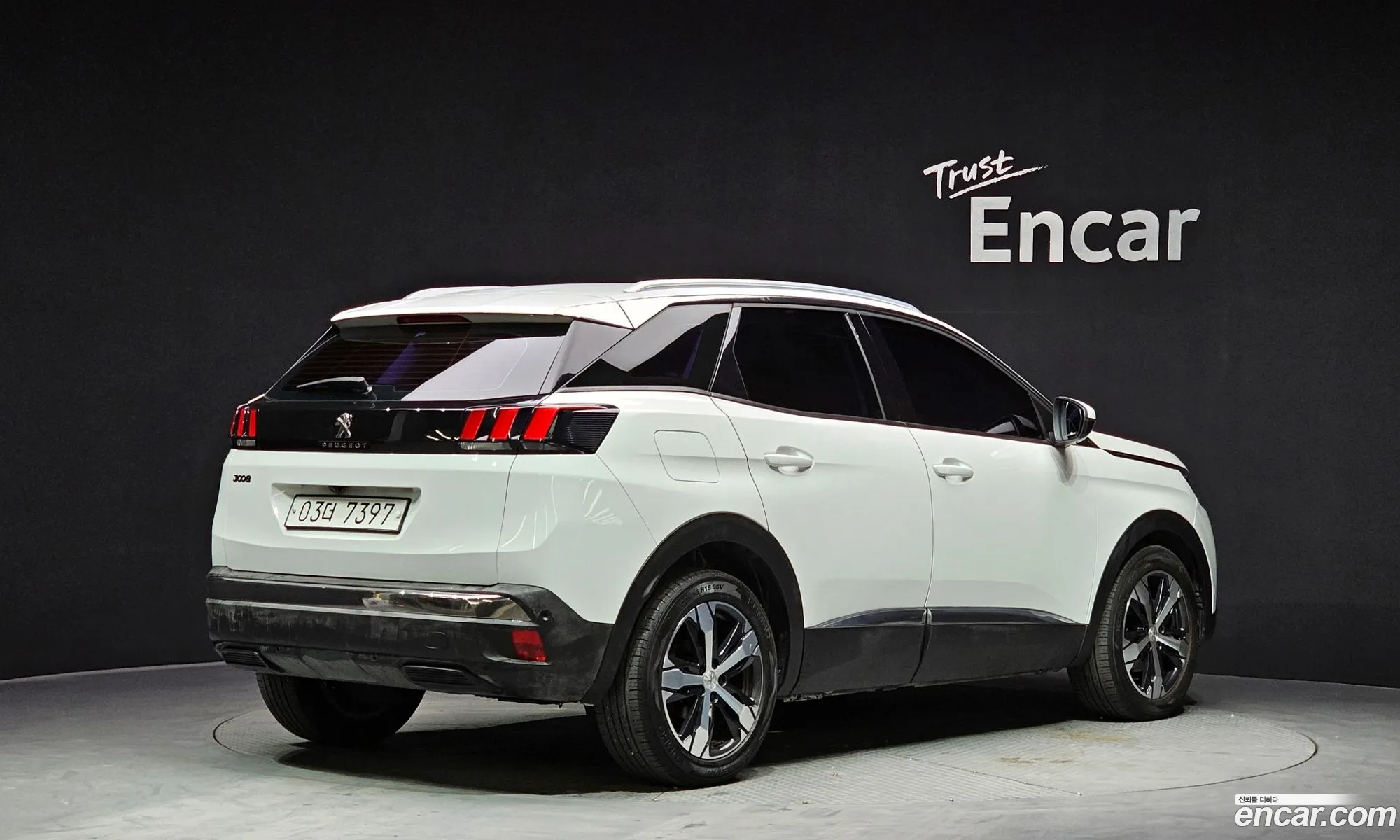 Peugeot 3008 2017 — 12