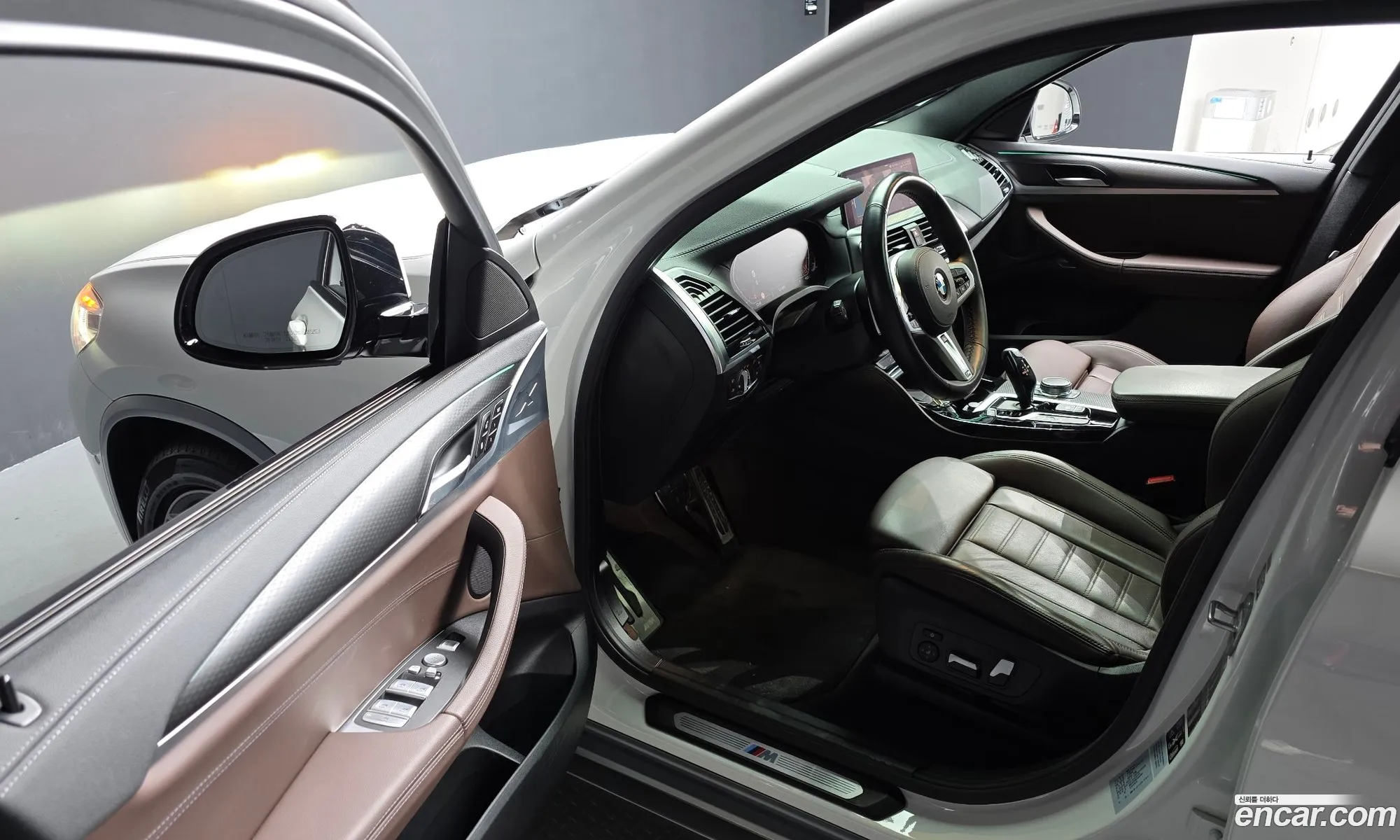 BMW X4 2020 WBA2V9104L9D07300 — 18