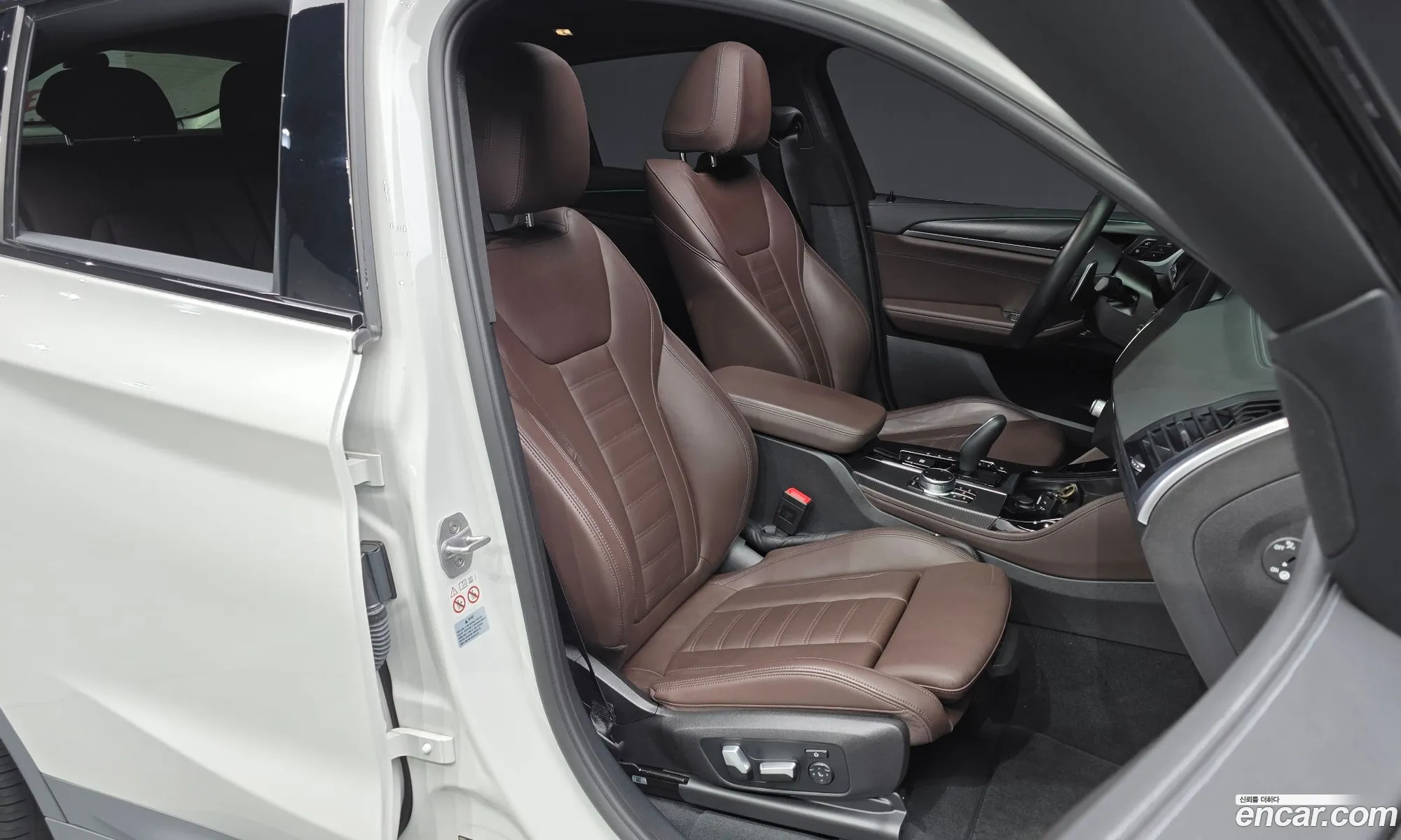 BMW X4 2020 WBA2V9104L9D07300 — 9