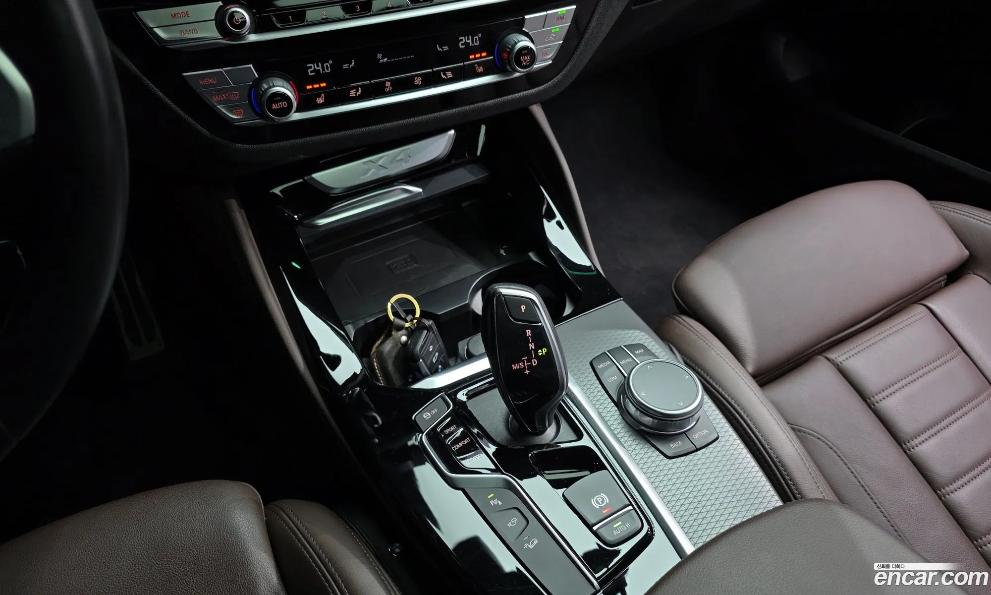 BMW X4 2020 WBA2V9104L9D07300 — 12