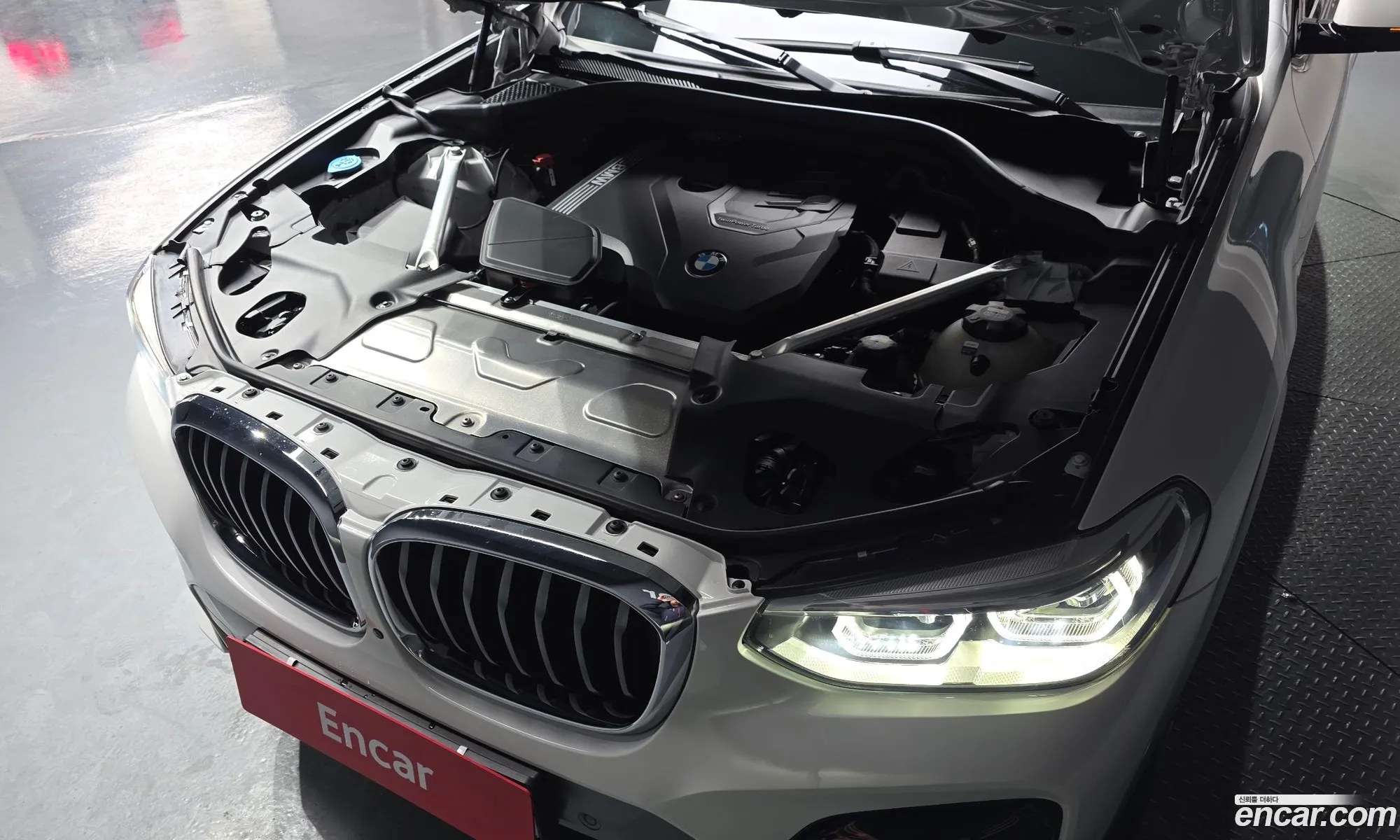 BMW X4 2020 WBA2V9104L9D07300 — 17