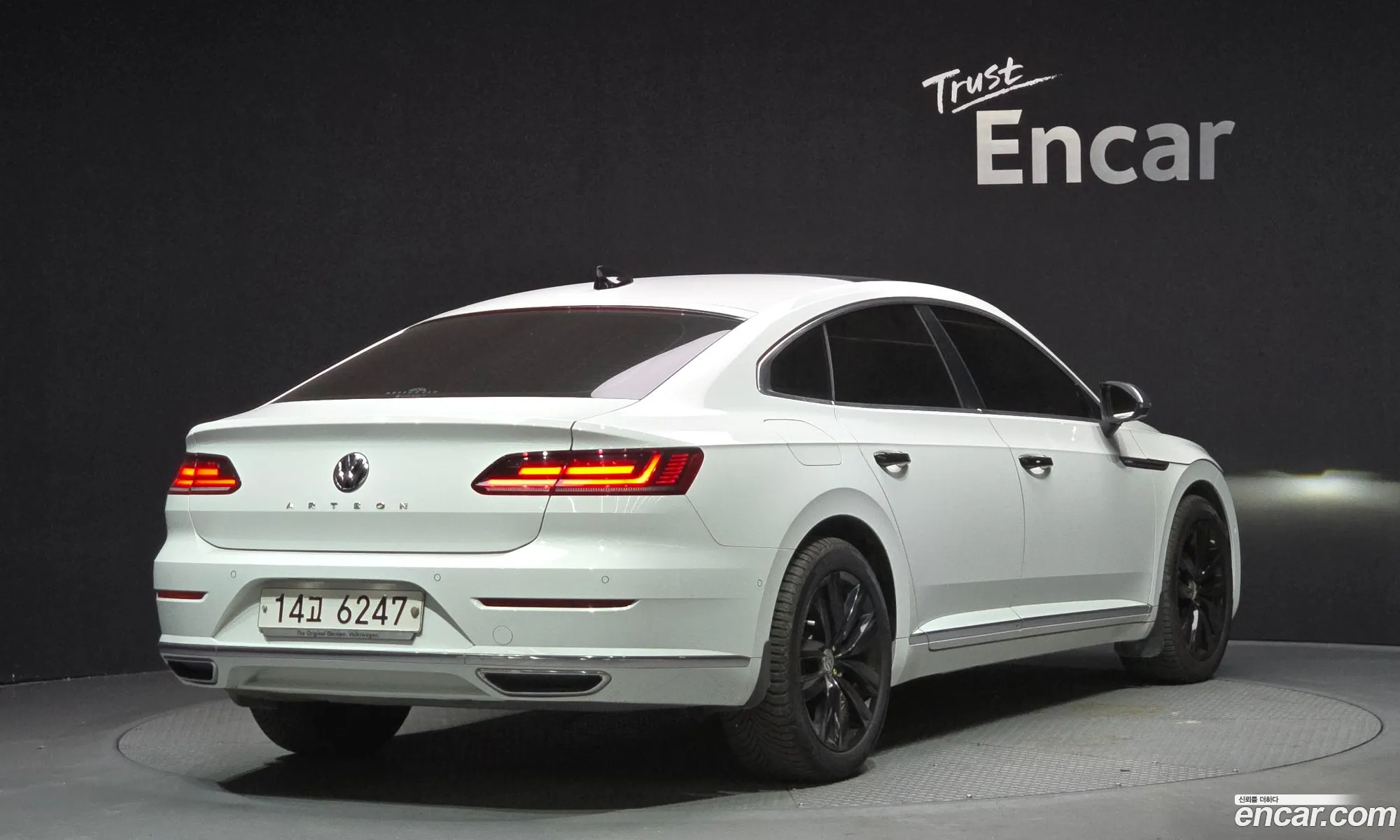 Volkswagen Arteon 2019 — 17