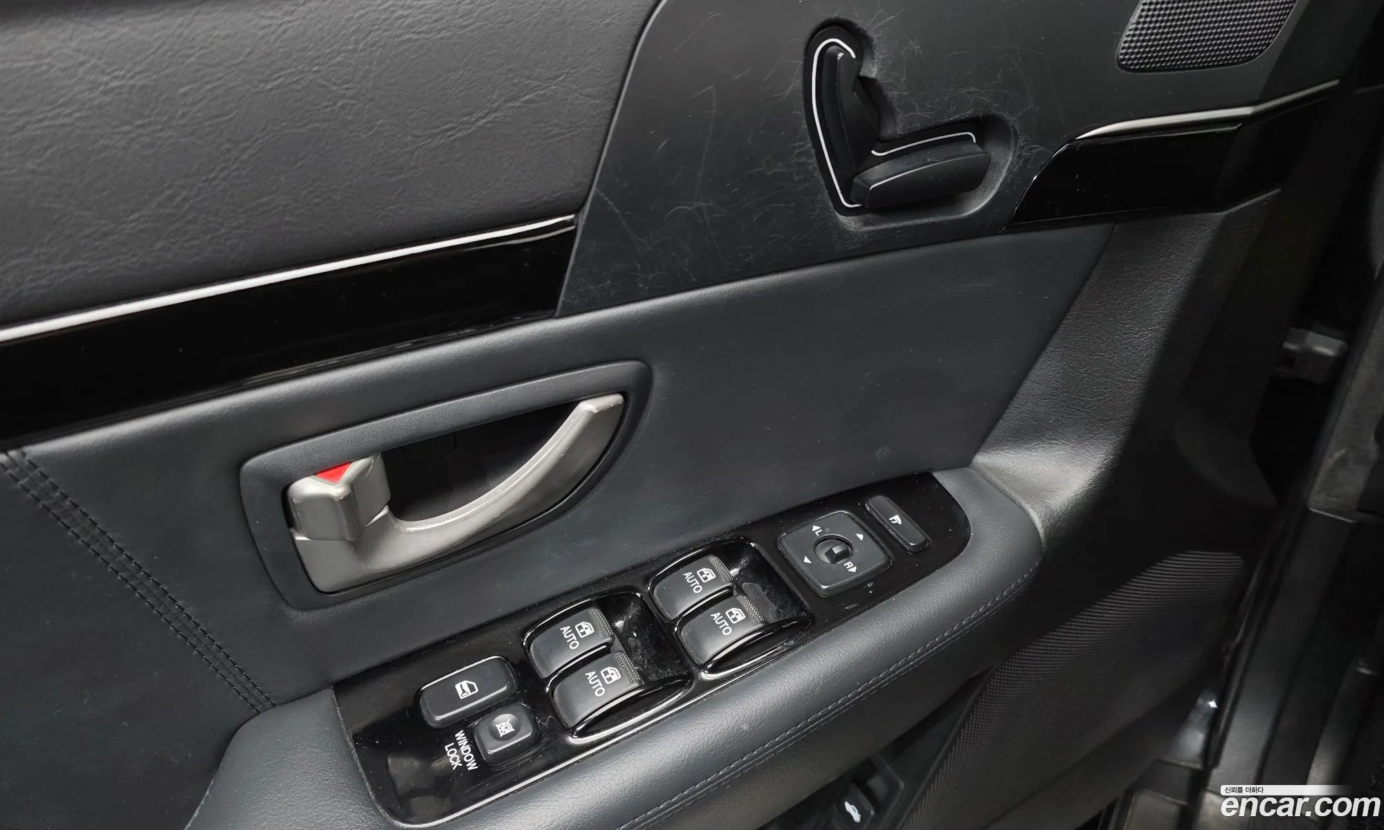 Kia Opirus Premium 2010 — 10