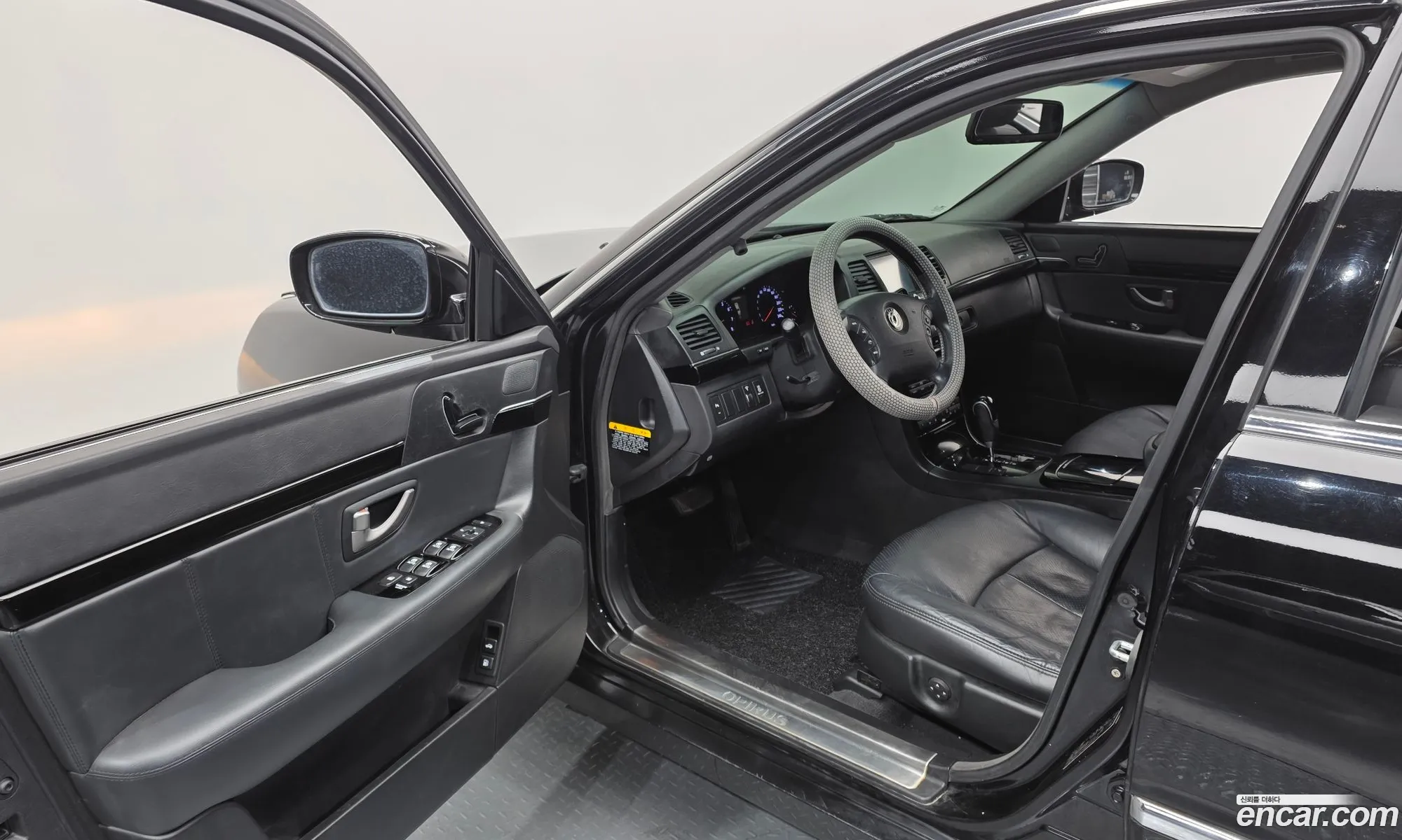 Kia Opirus Premium 2010 — 17