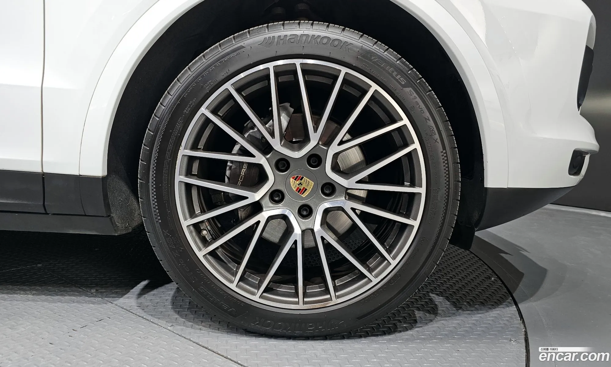 Porsche Cayenne 2021 WP1BA29Y1MDA63938 — 20