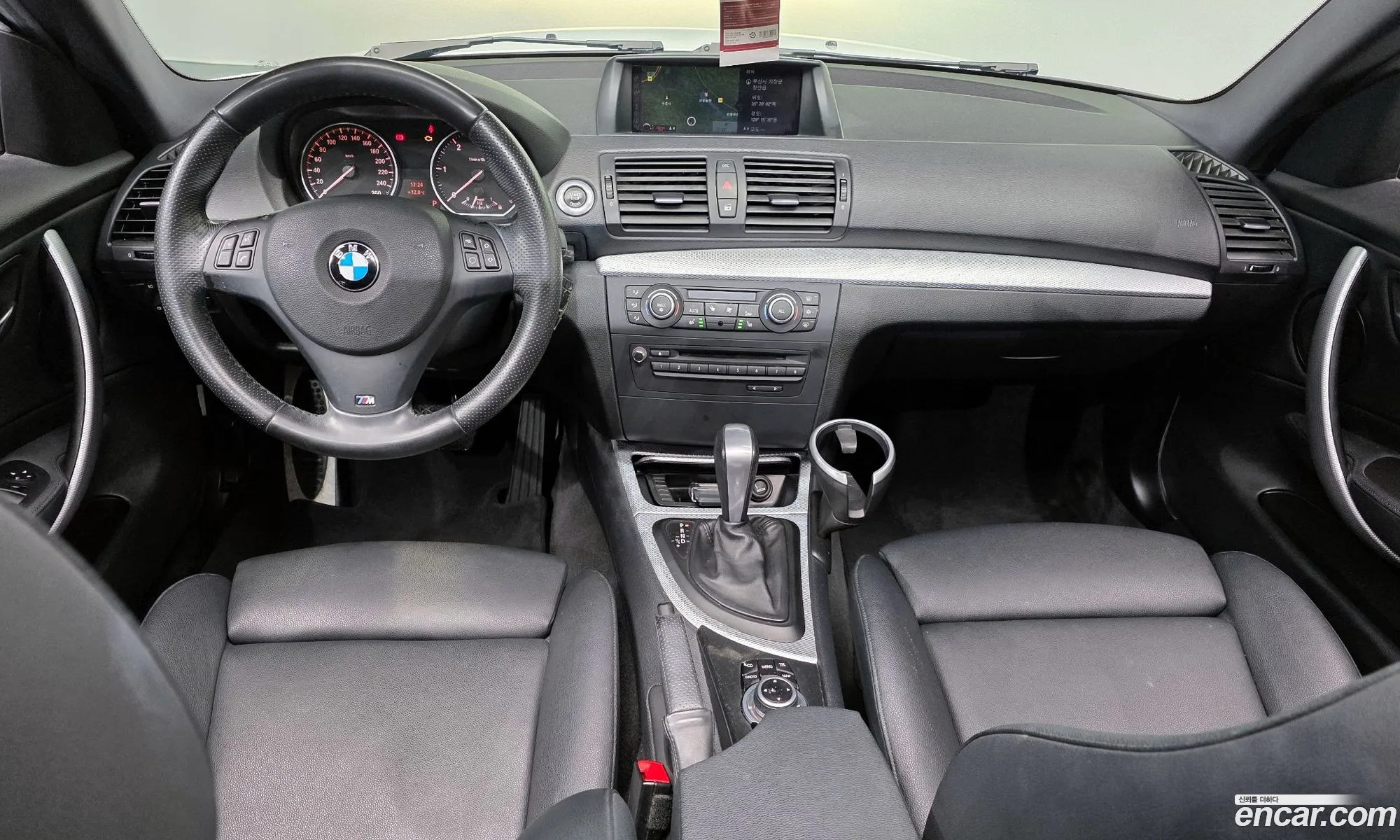BMW 1 Series 2011 WBAUR3108BVL41334 — 20