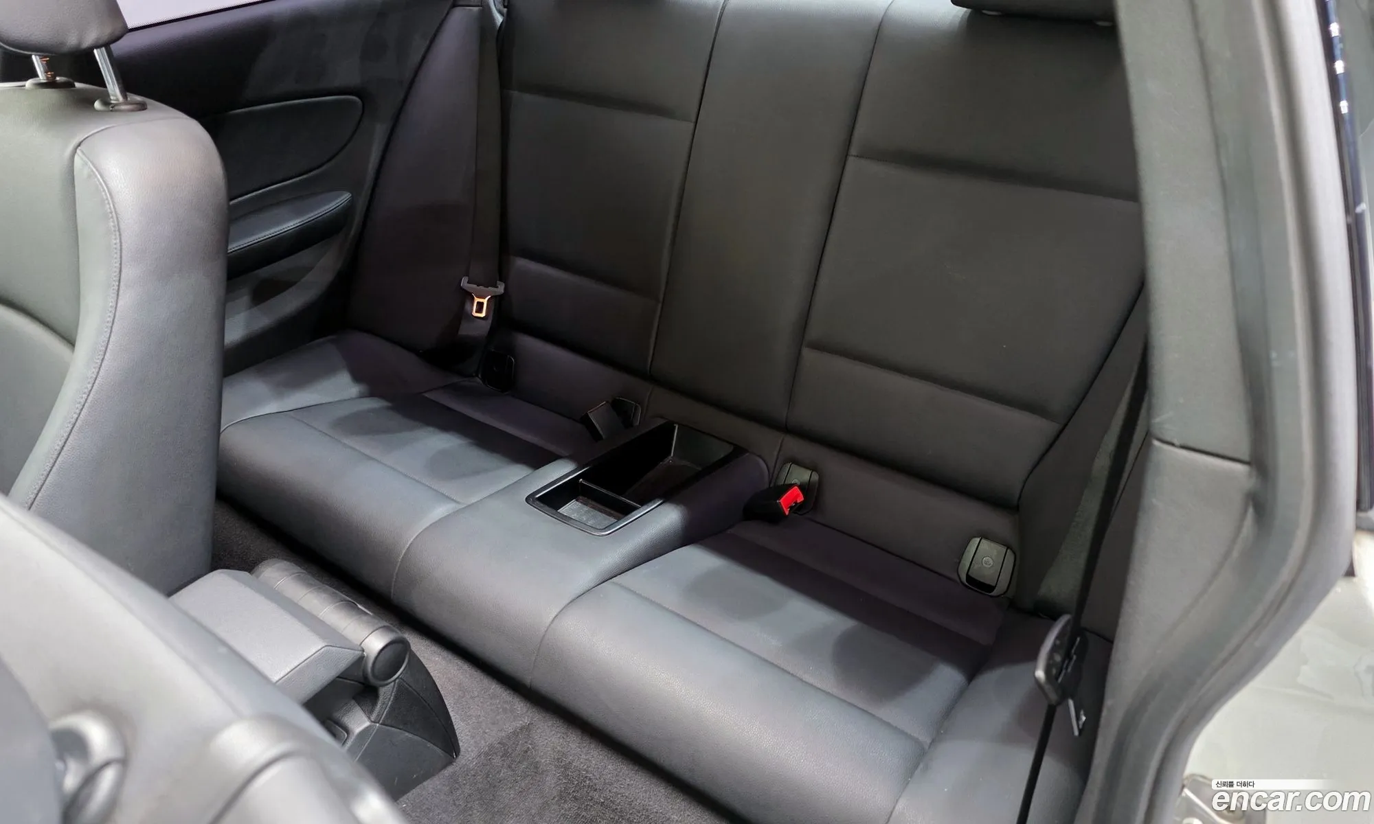 BMW 1 Series 2011 WBAUR3108BVL41334 — 14
