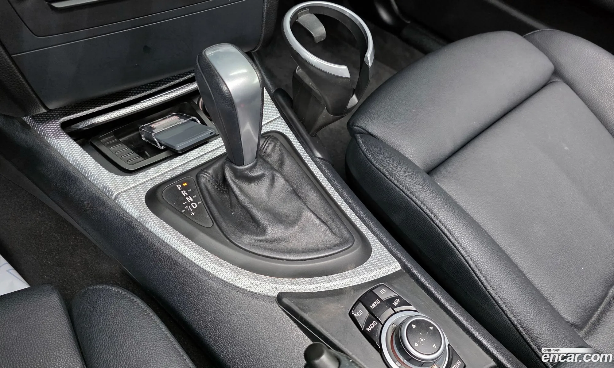 BMW 1 Series 2011 WBAUR3108BVL41334 — 8