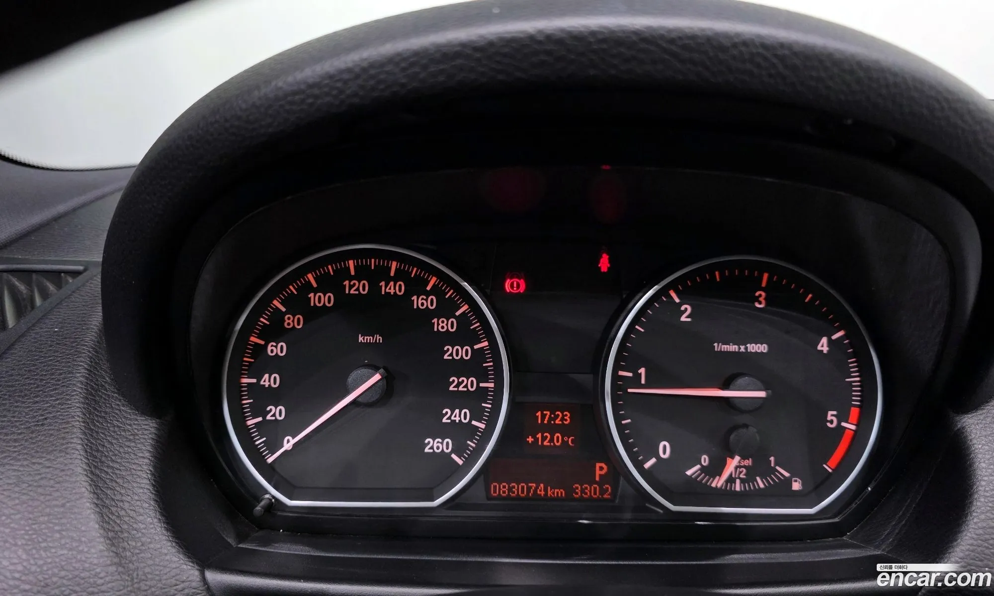 BMW 1 Series 2011 WBAUR3108BVL41334 — 7