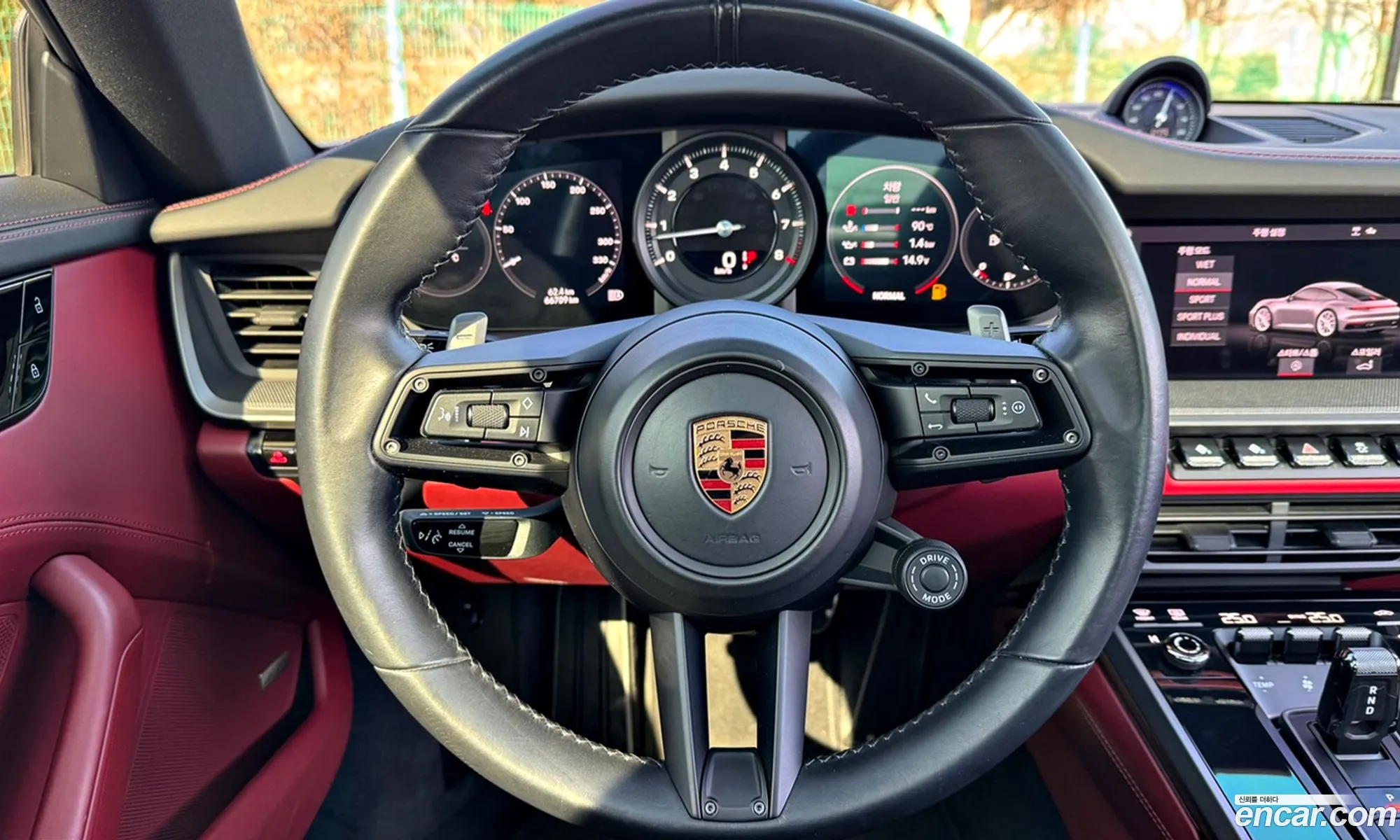 Porsche 911 2020 — 15