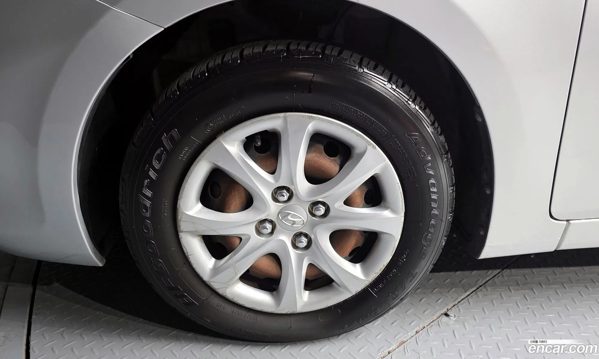 Hyundai Accent 2013 — 6