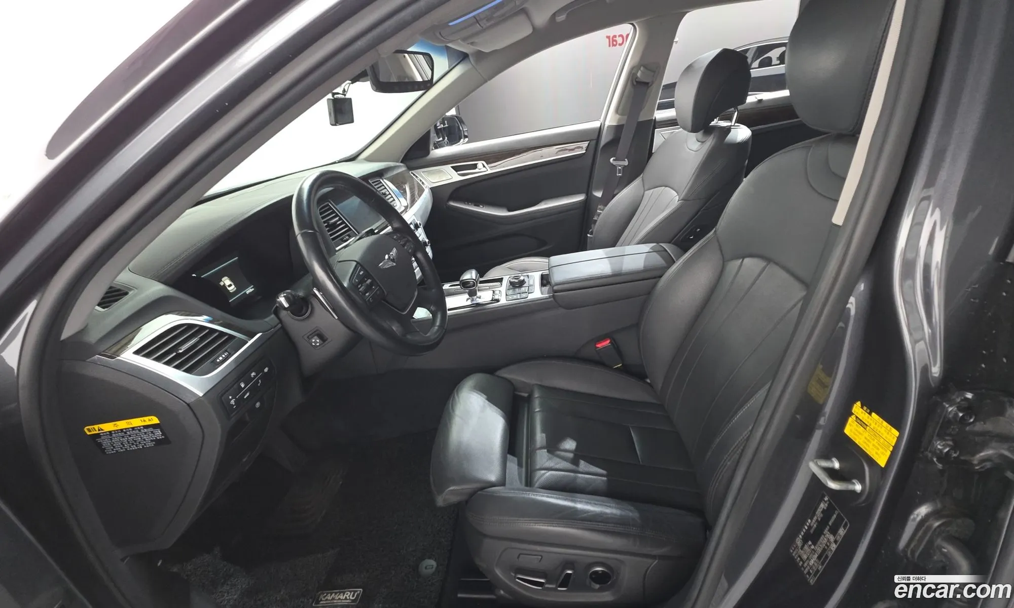 Genesis G80 2017 — 13