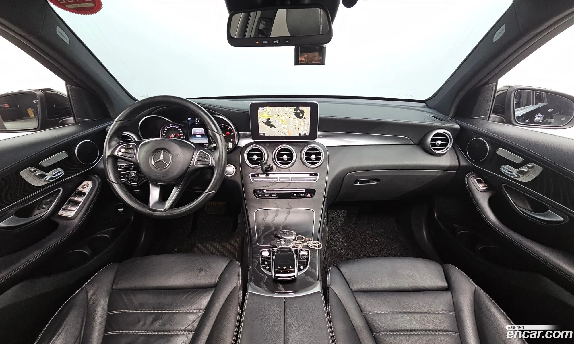 Mercedes-Benz GLC-Class X253 2016 WDC0G0FB2GF089317 — 20