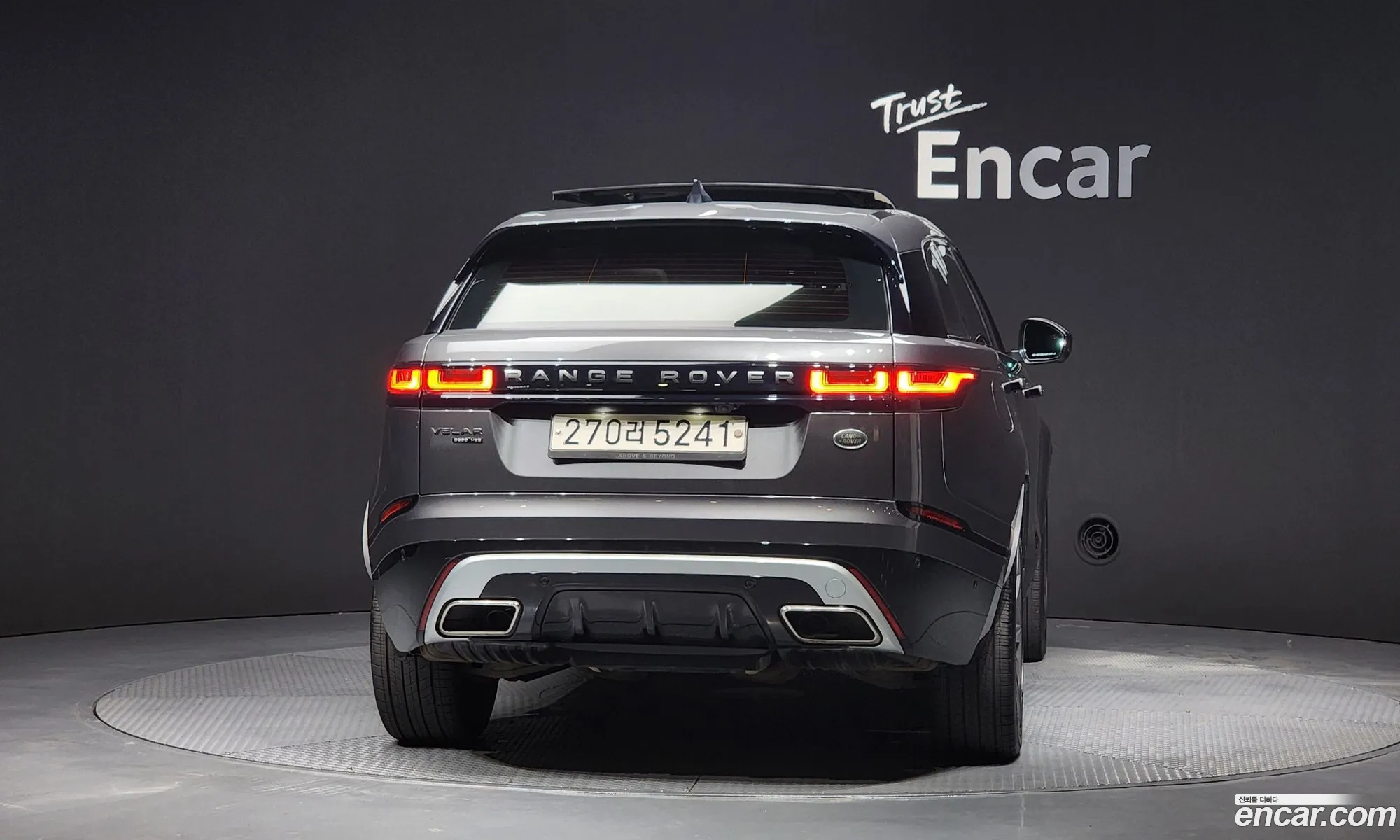 Land Rover Range Rover Velar 2018 — 10