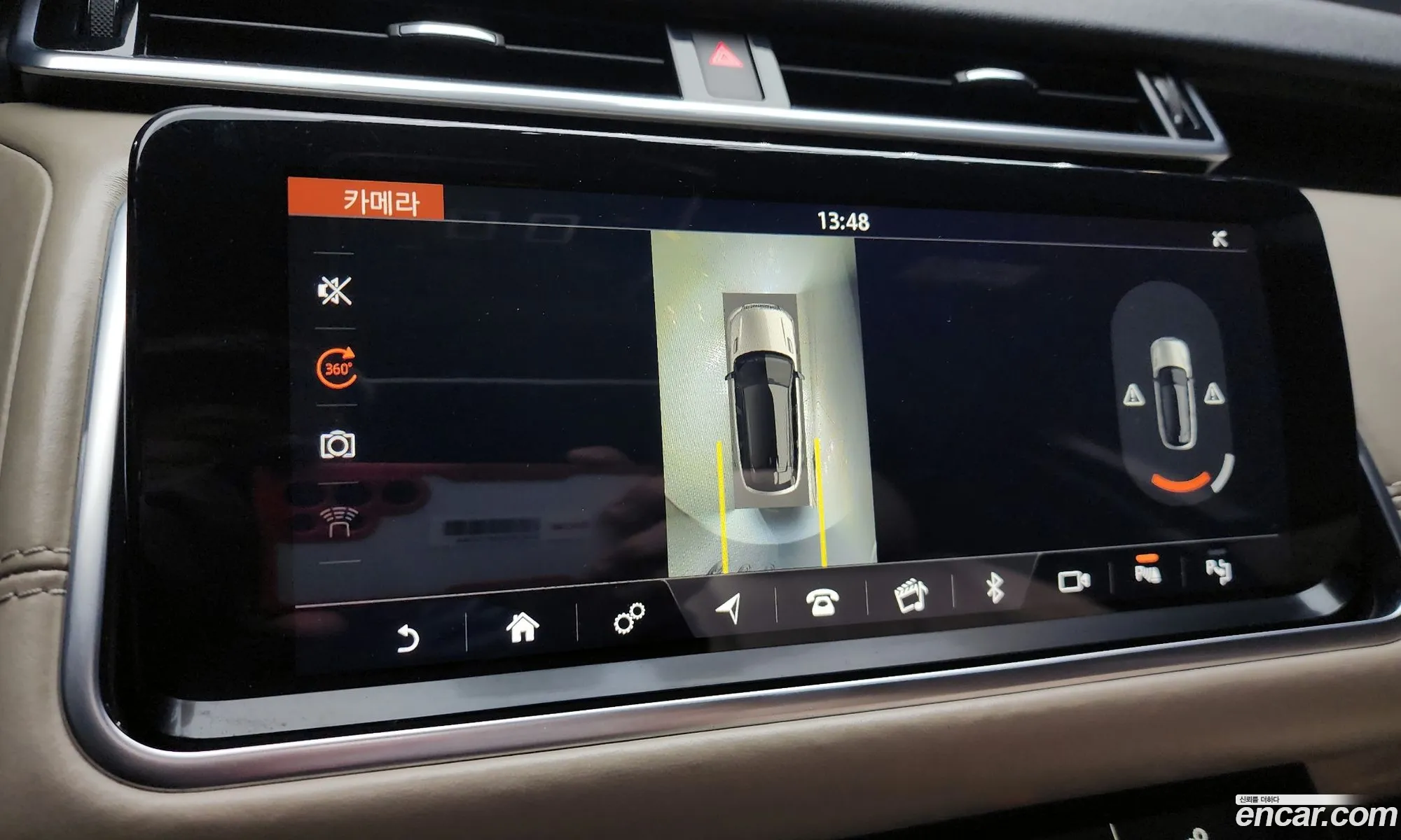 Land Rover Range Rover Velar 2018 — 11