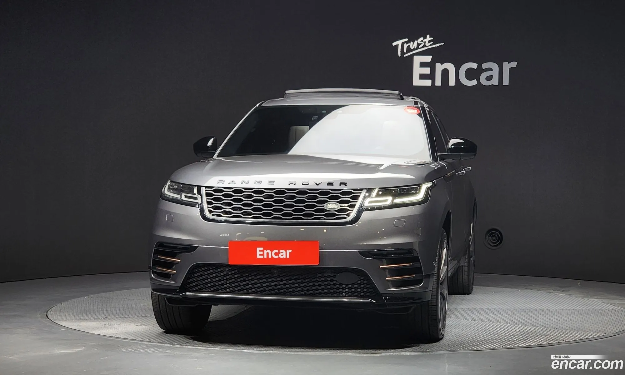 Land Rover Range Rover Velar 2018 — 6