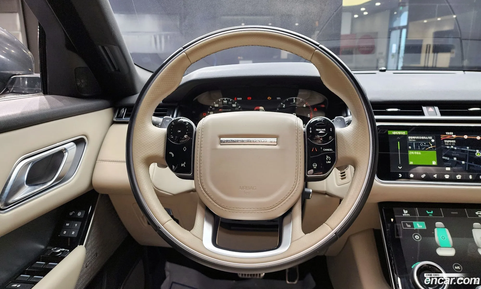 Land Rover Range Rover Velar 2018 — 7