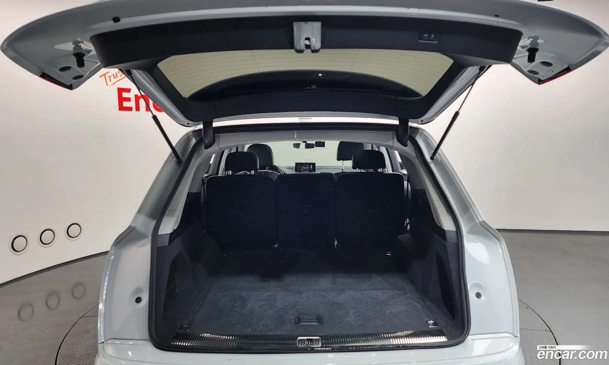 Audi Q7 2019 — 2
