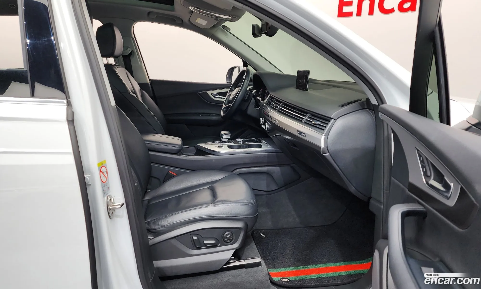 Audi Q7 2019 — 19