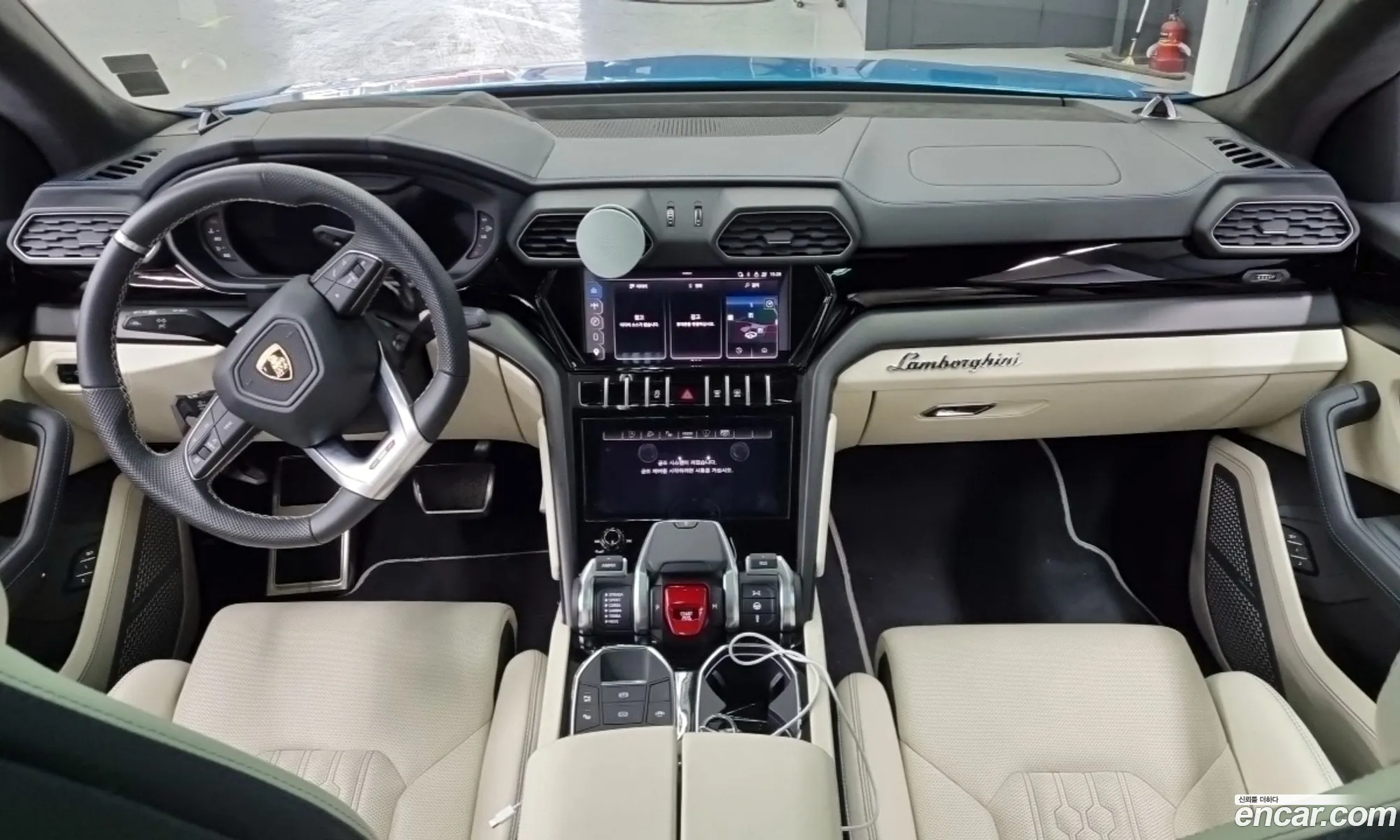 Lamborghini Urus 2024 — 17