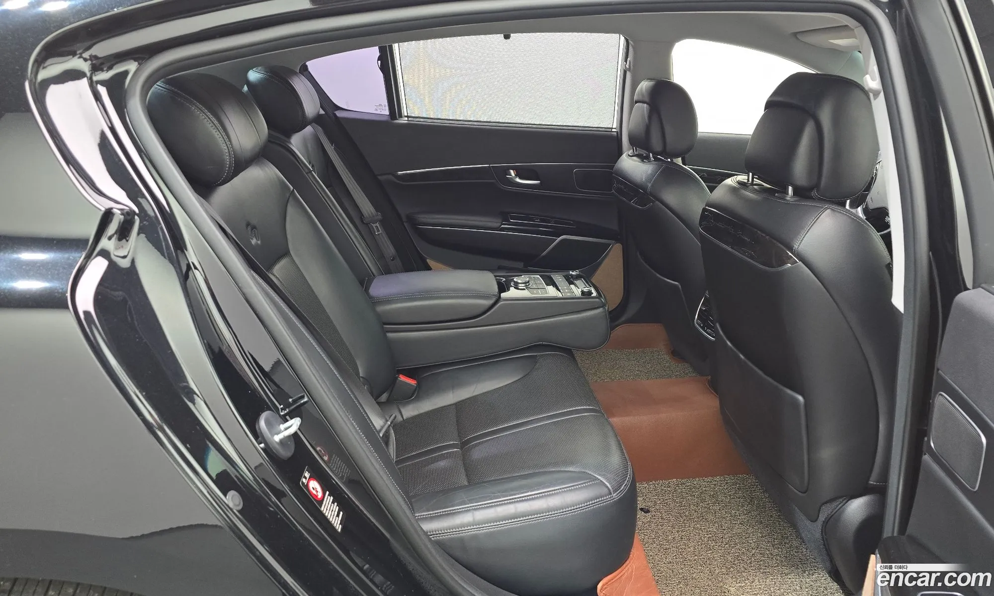 Kia K9 2016 — 7