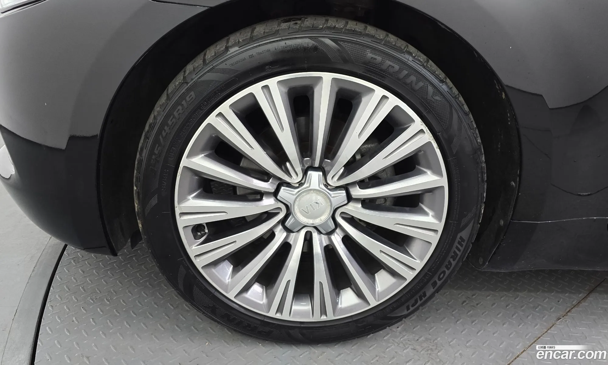Kia K9 2016 — 4