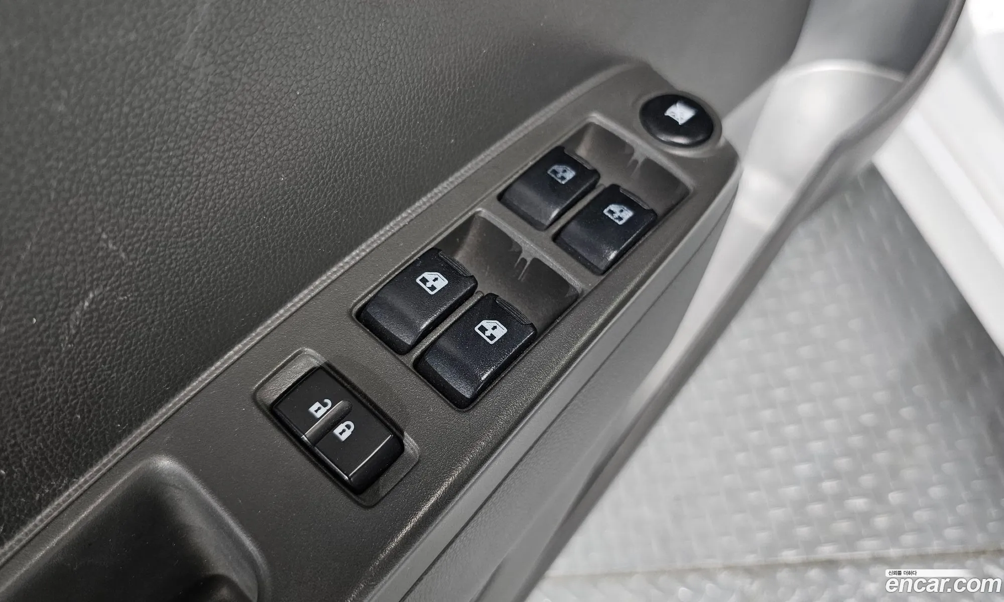 Chevrolet (GM Daewoo) Spark 2013 — 4