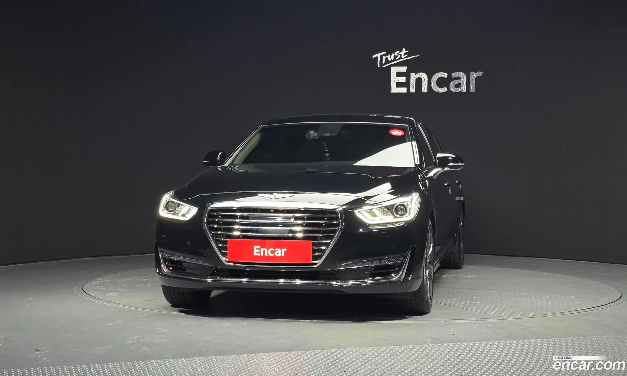 Genesis EQ900 2016 — 15