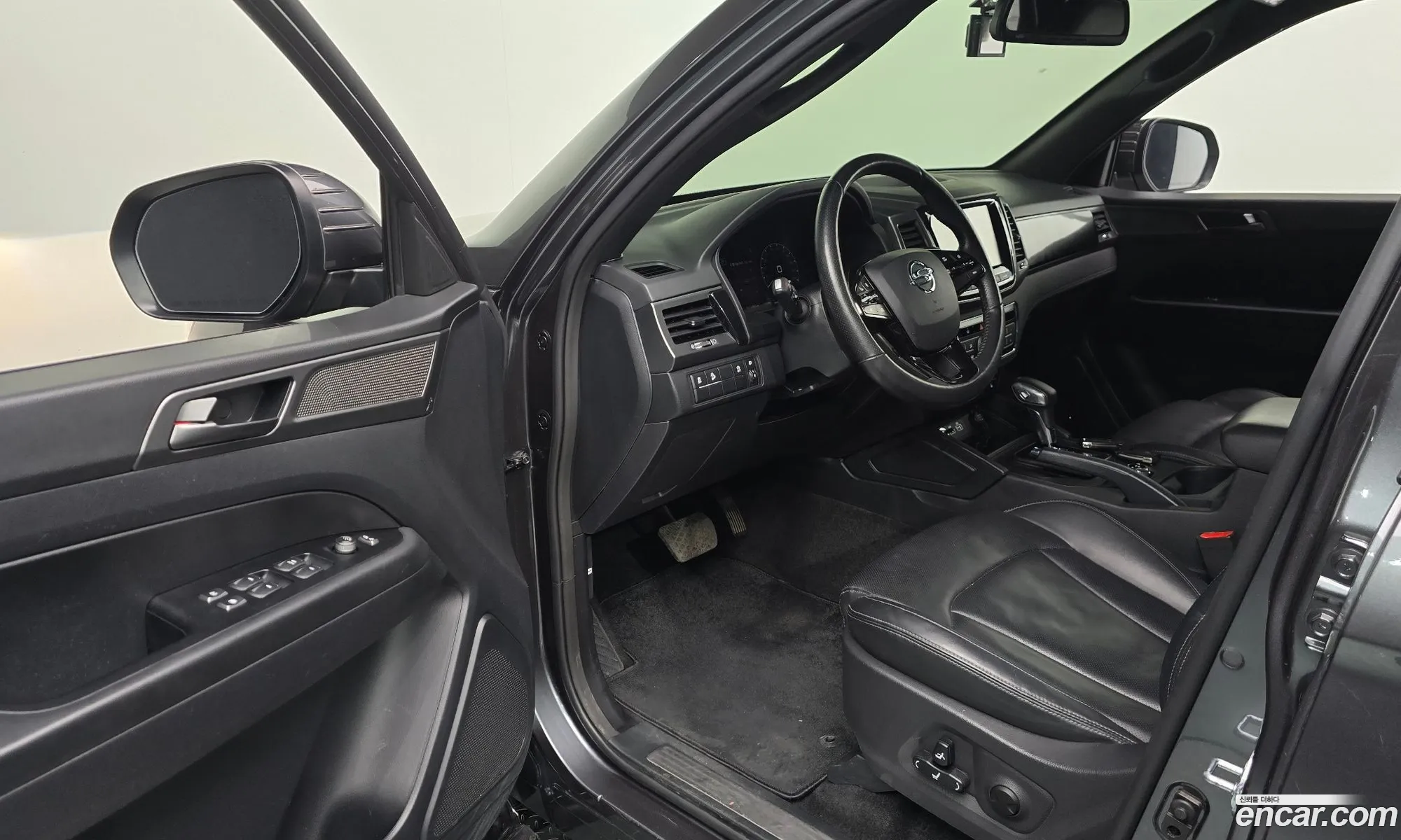 KG Mobility (SsangYong) Rexton Sports 2022 — 20