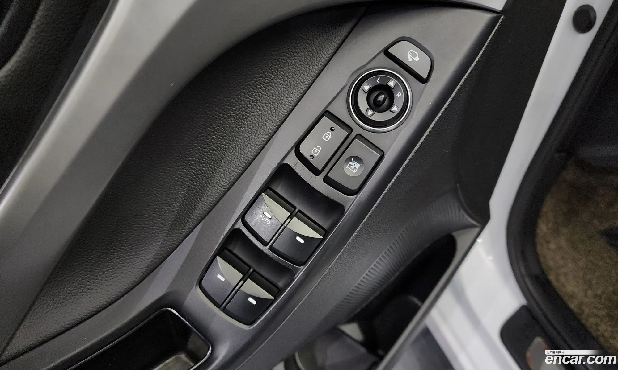 Hyundai Elantra 2014 — 13