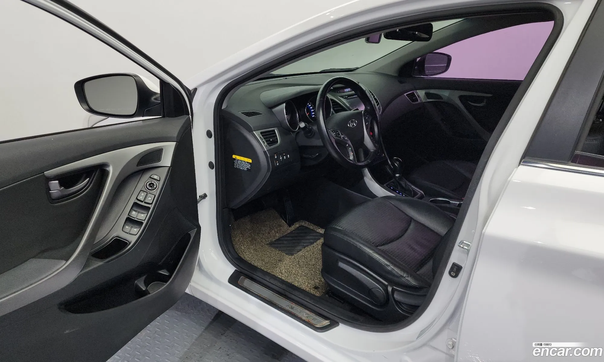 Hyundai Elantra 2014 — 3