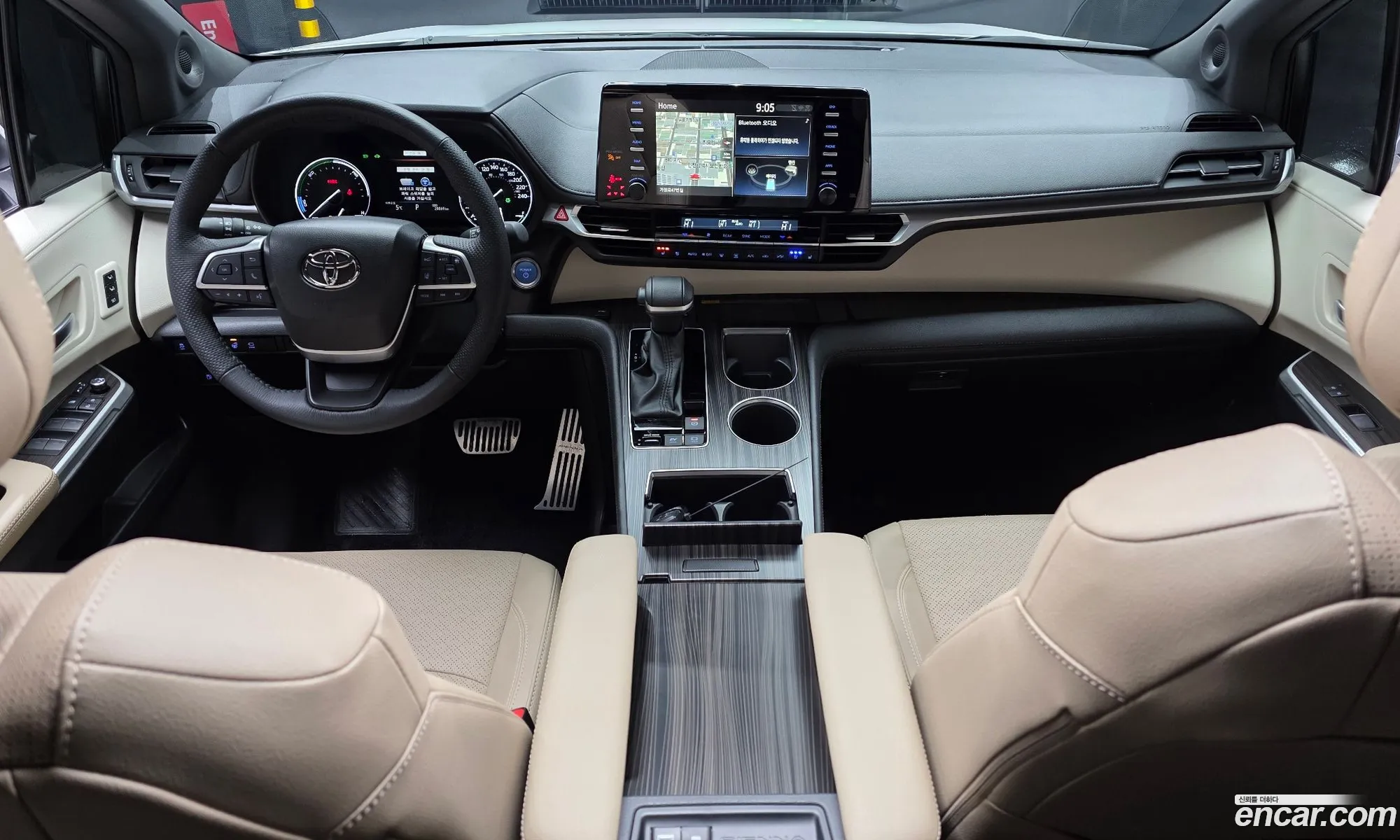 Toyota Sienna 2024 — 6