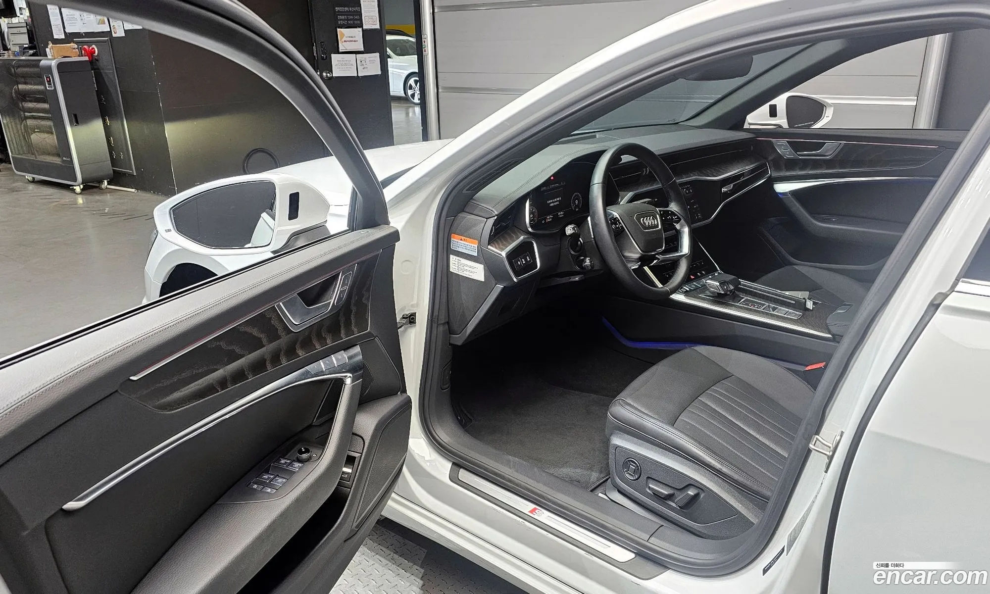 Audi A6 2023 WAUZZZF25PN008244 — 18