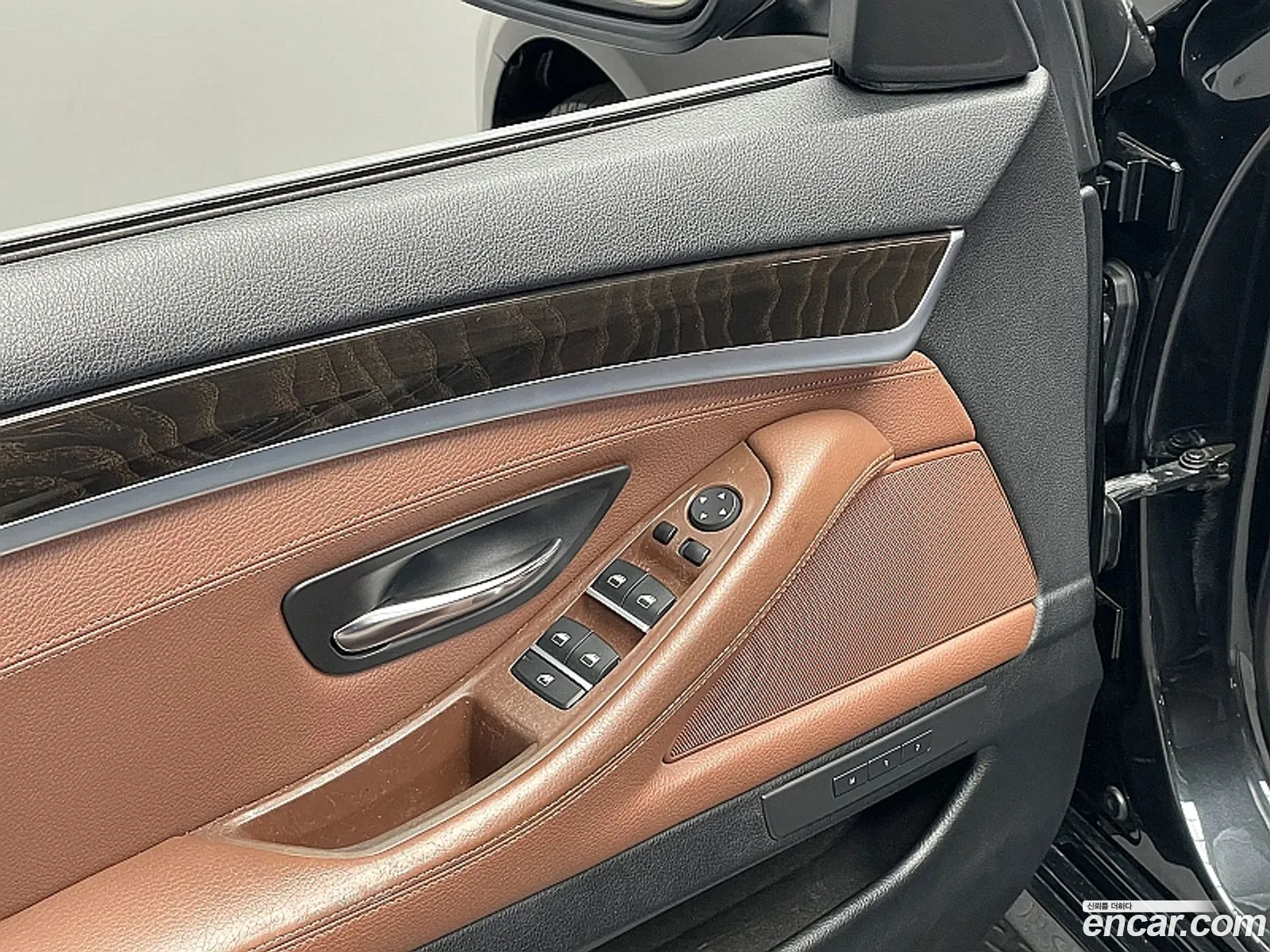BMW 5 Series 2012 — 3