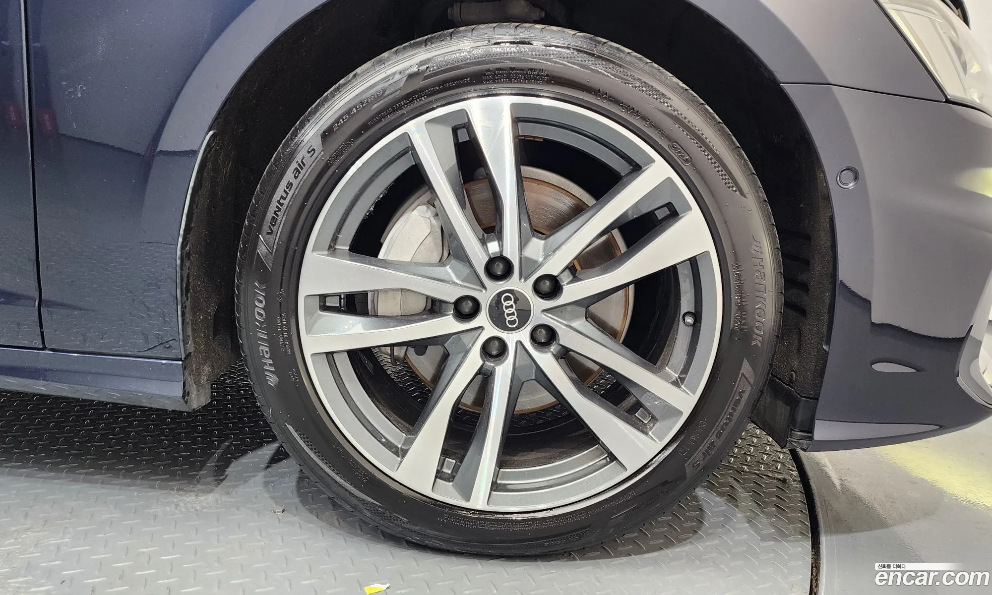 Audi A6 2022 WAUZZZF27NN008601 — 6