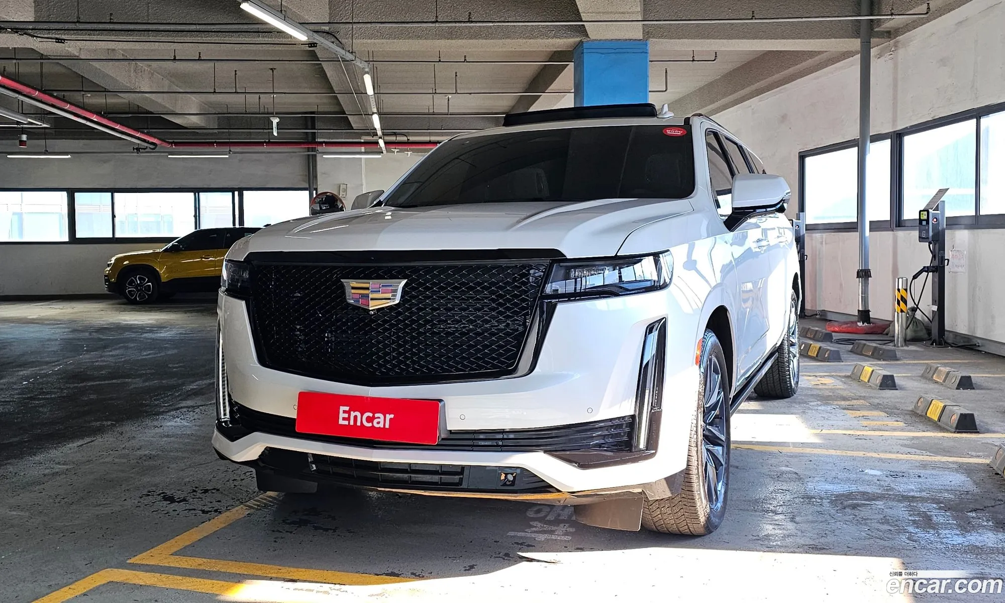 Cadillac Escalade 2023 — 10