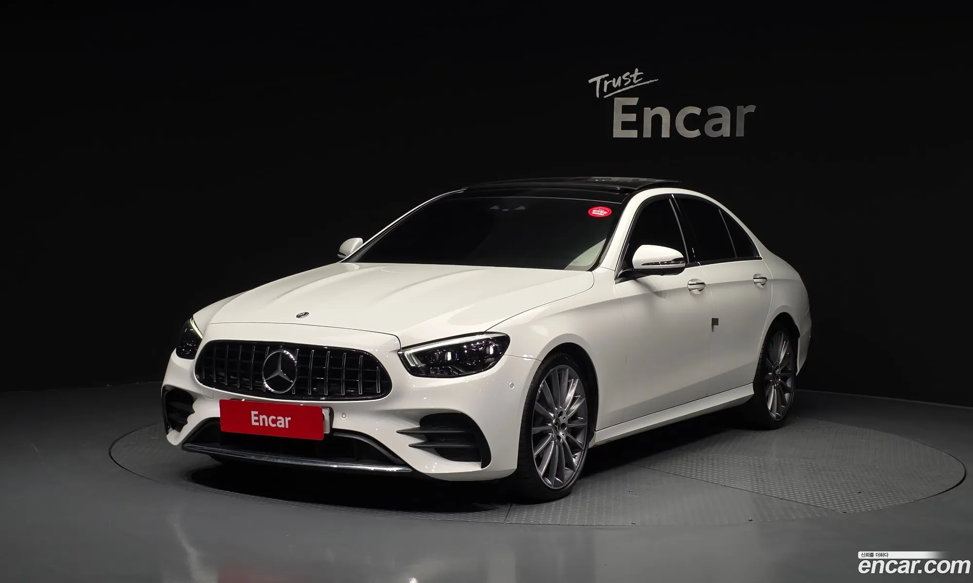 Mercedes-Benz E-Class W213 2022 — 20