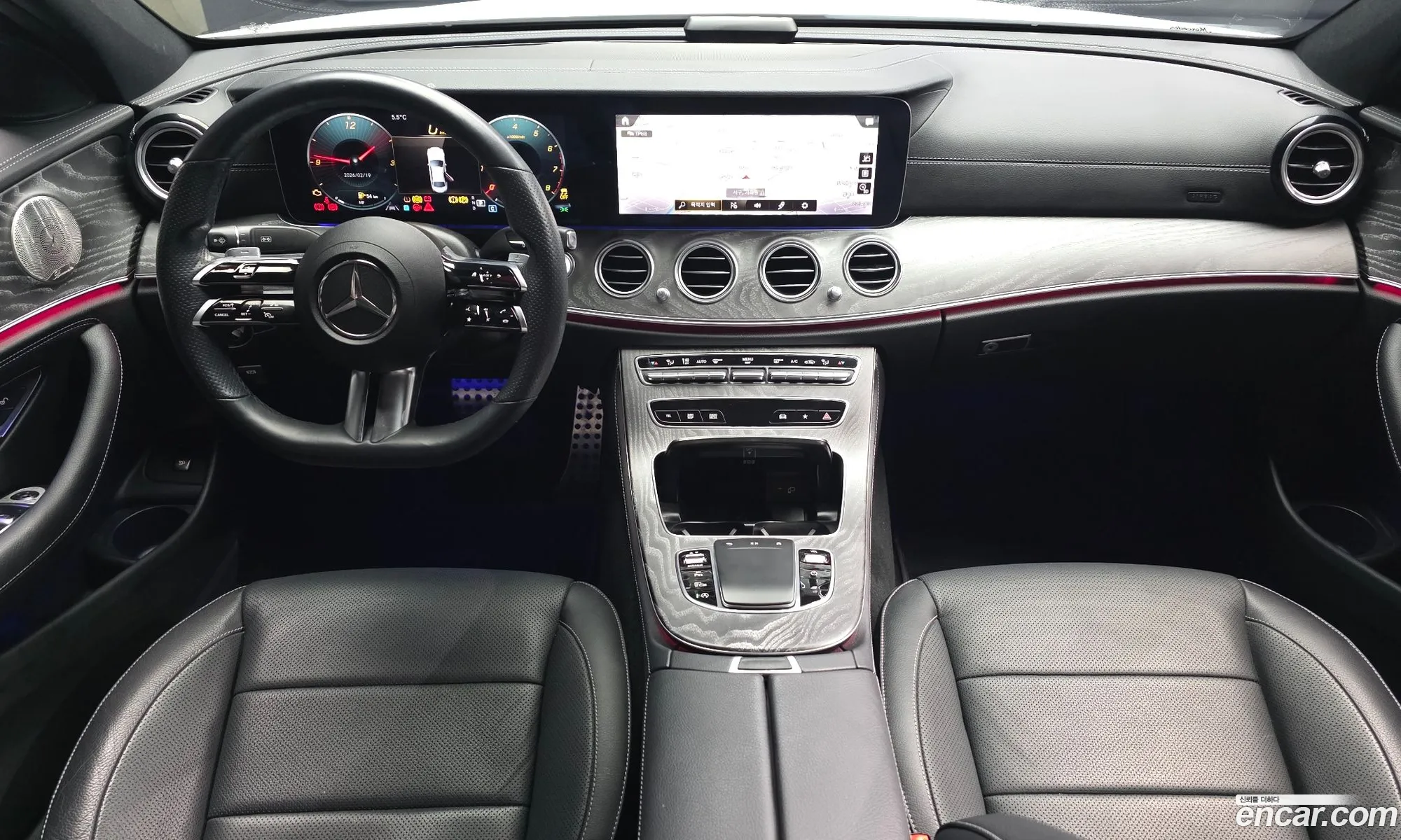 Mercedes-Benz E-Class W213 2022 — 18