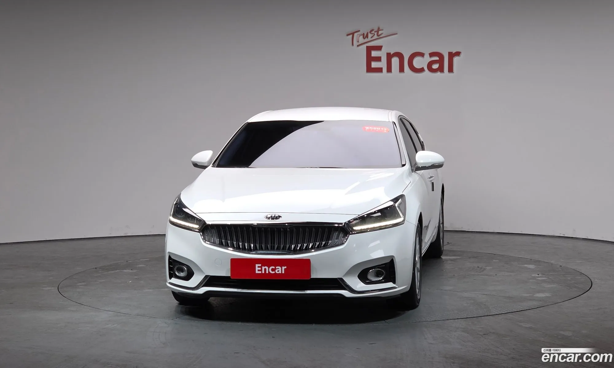 Kia K7 2019 — 16