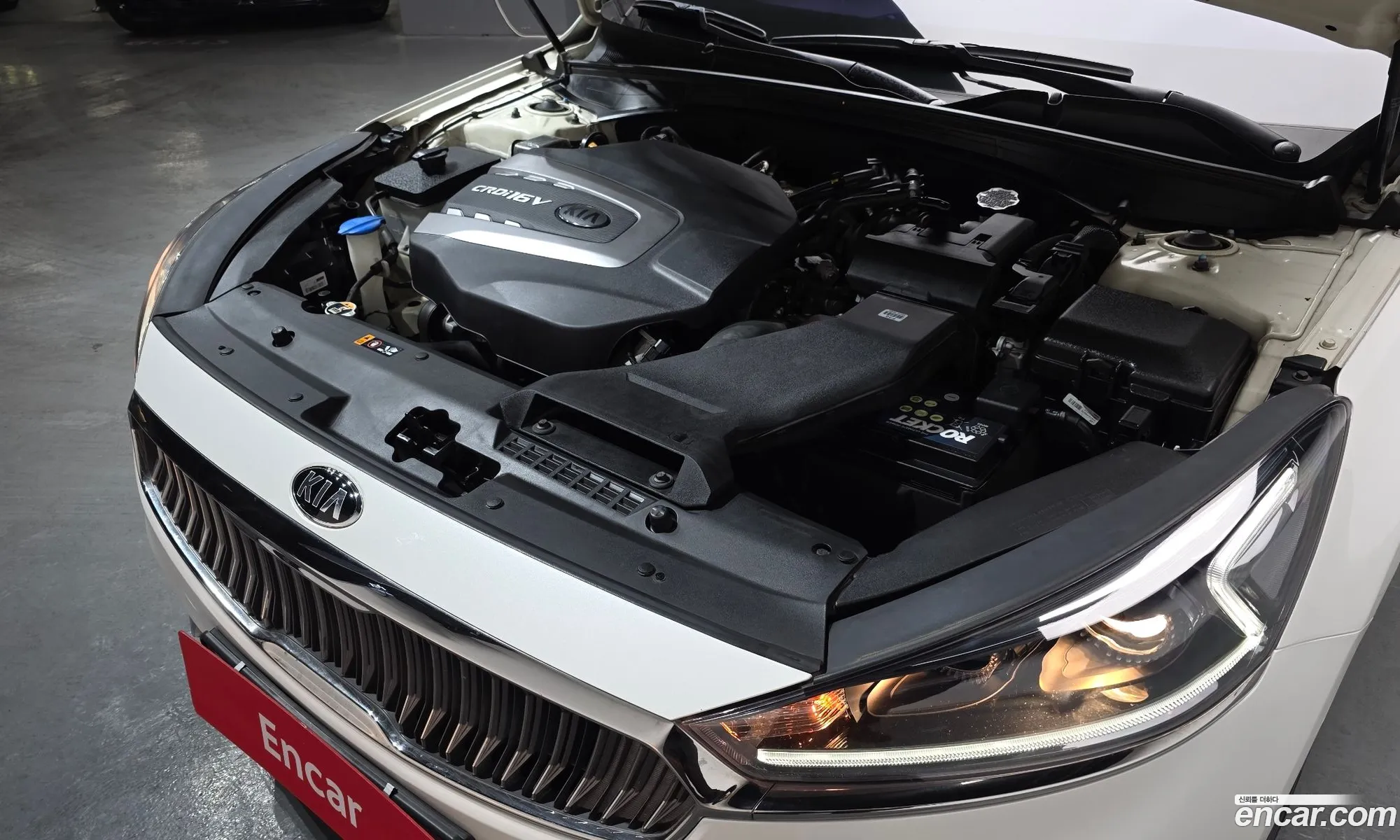 Kia K7 2019 — 13