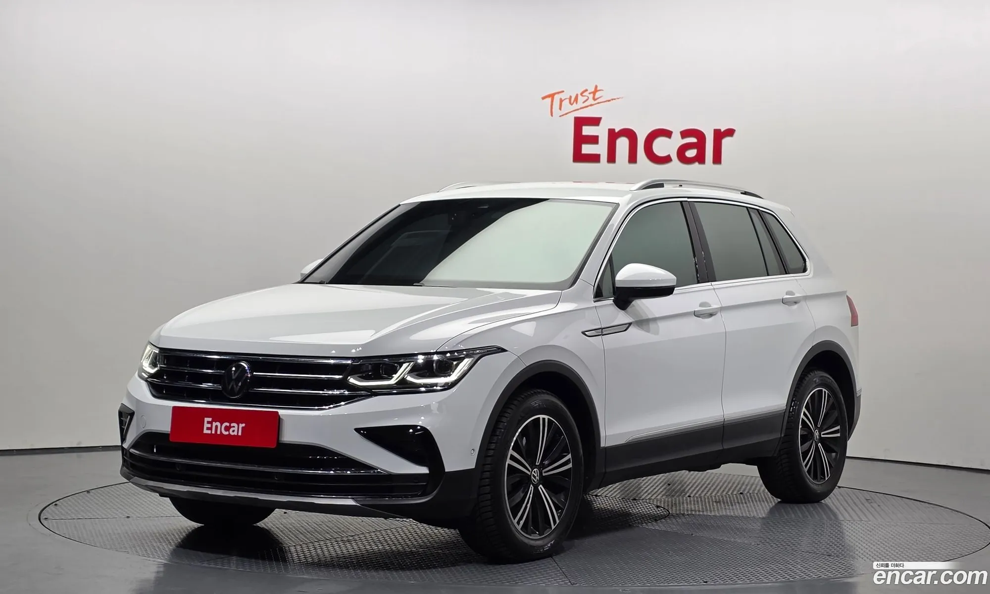 Volkswagen Tiguan 2024 — 3
