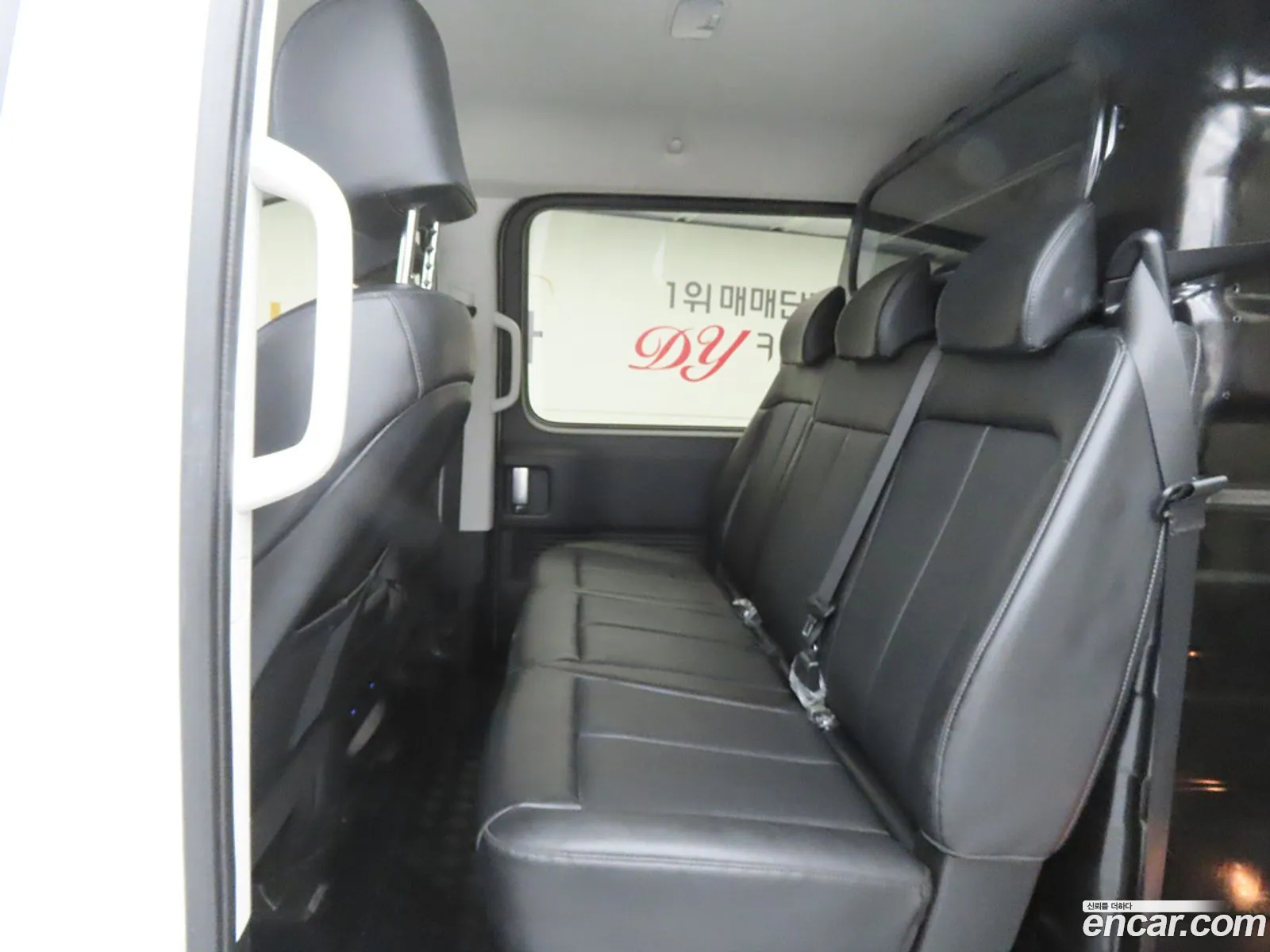 Hyundai Staria 2022 — 6
