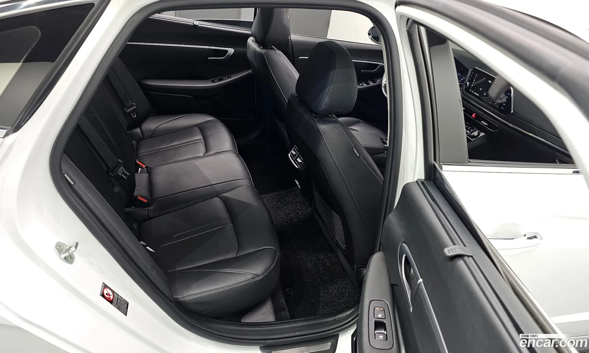 Hyundai Sonata 2020 — 16