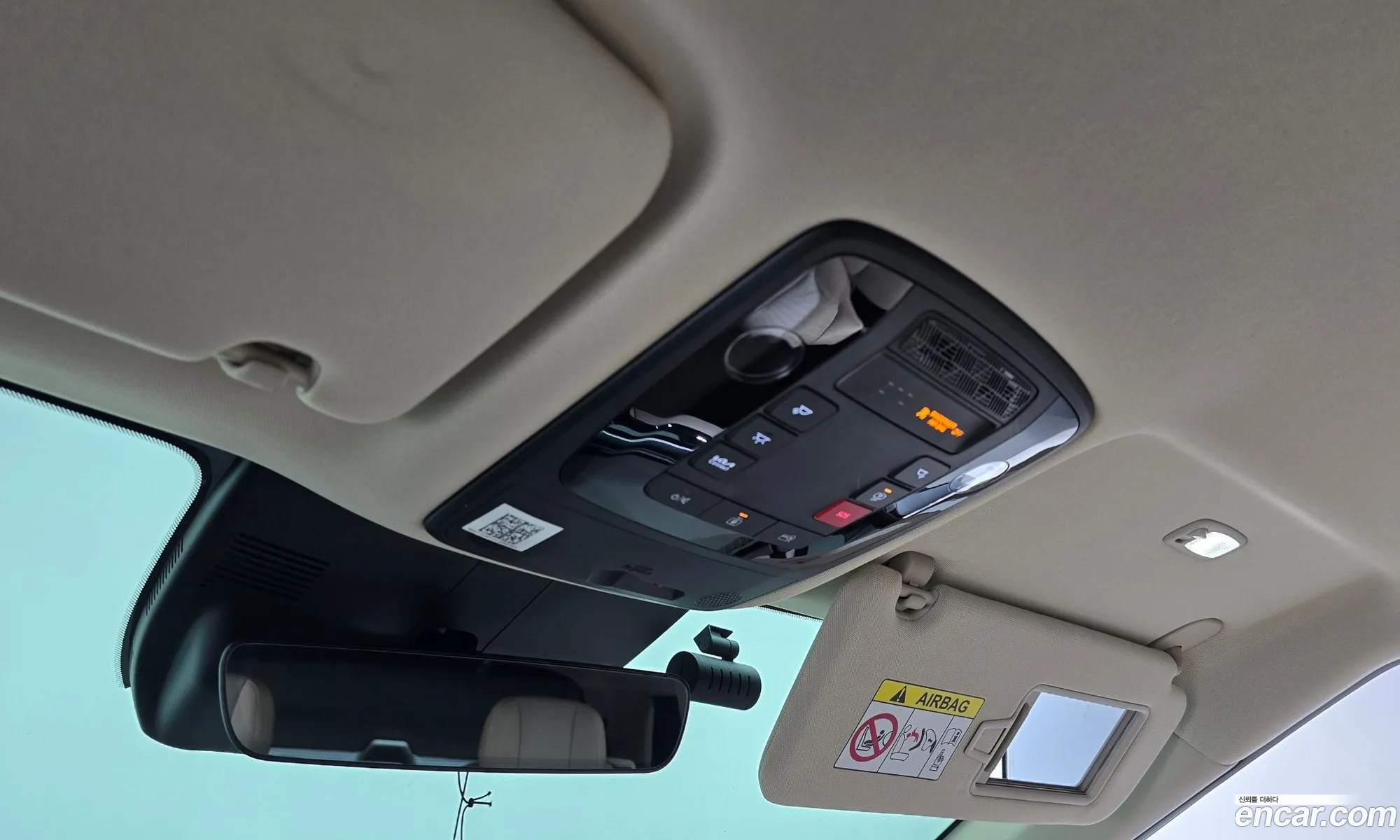 Kia Carnival 2024 — 12