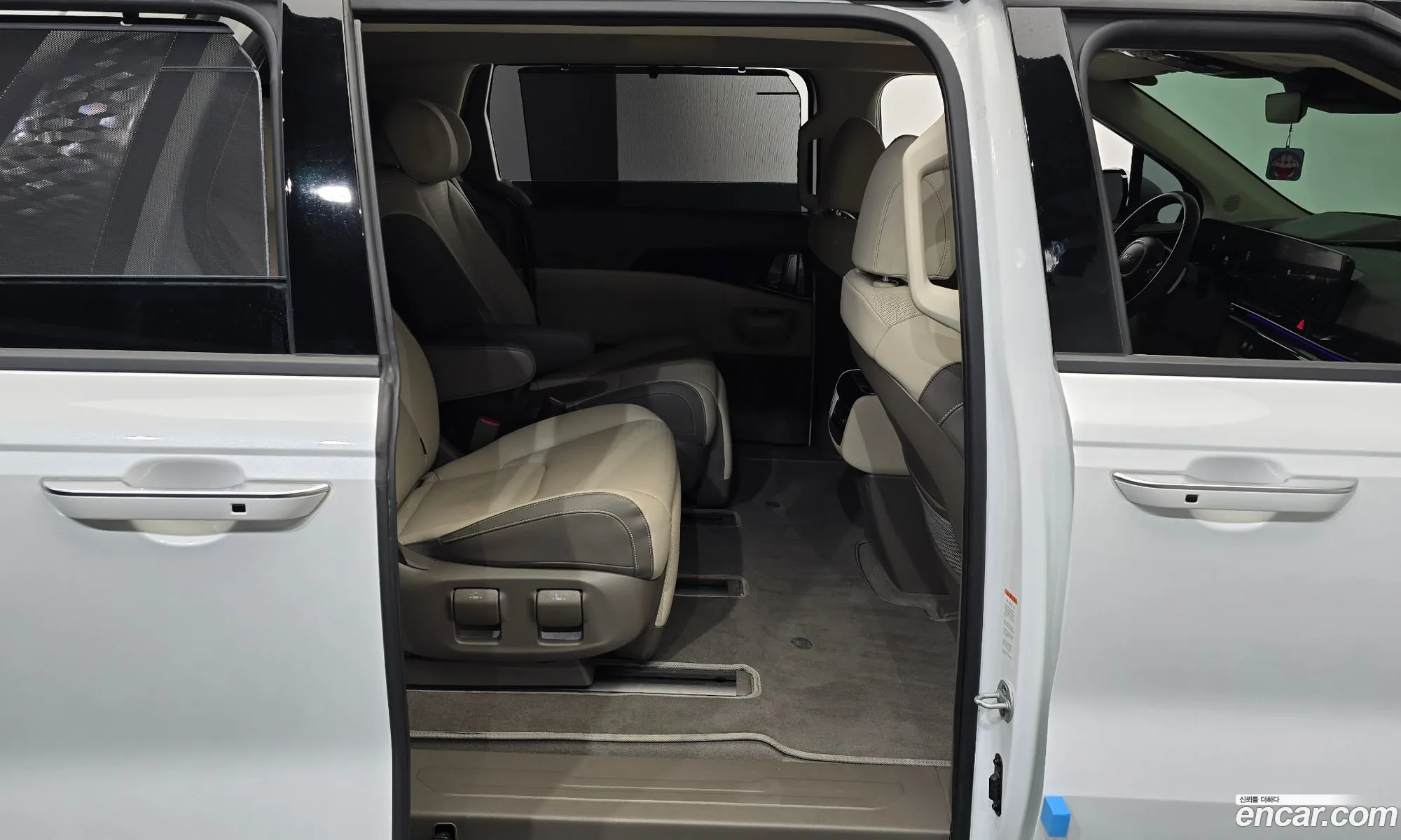 Kia Carnival 2024 — 9