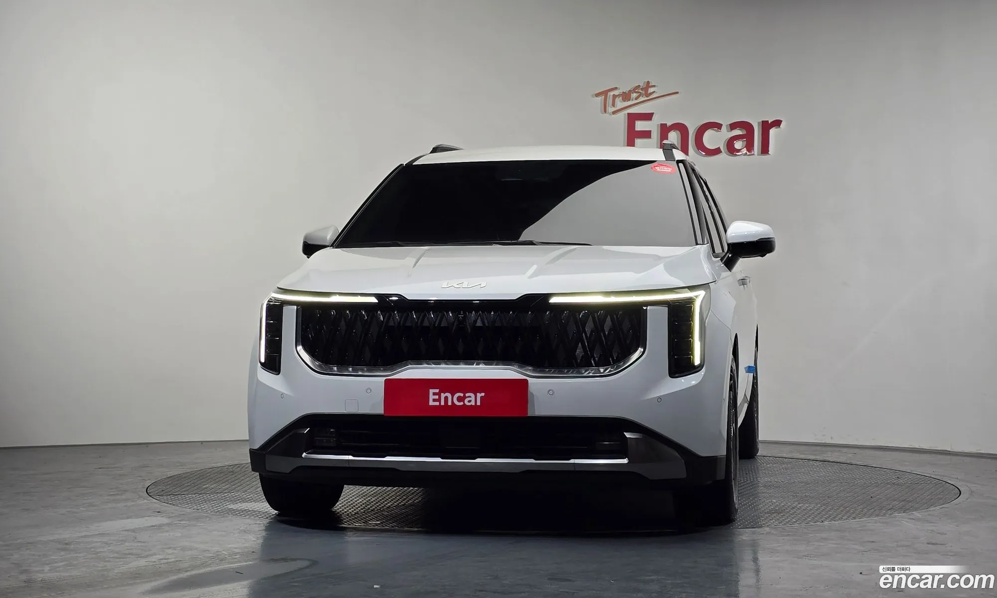 Kia Carnival 2024 — 7