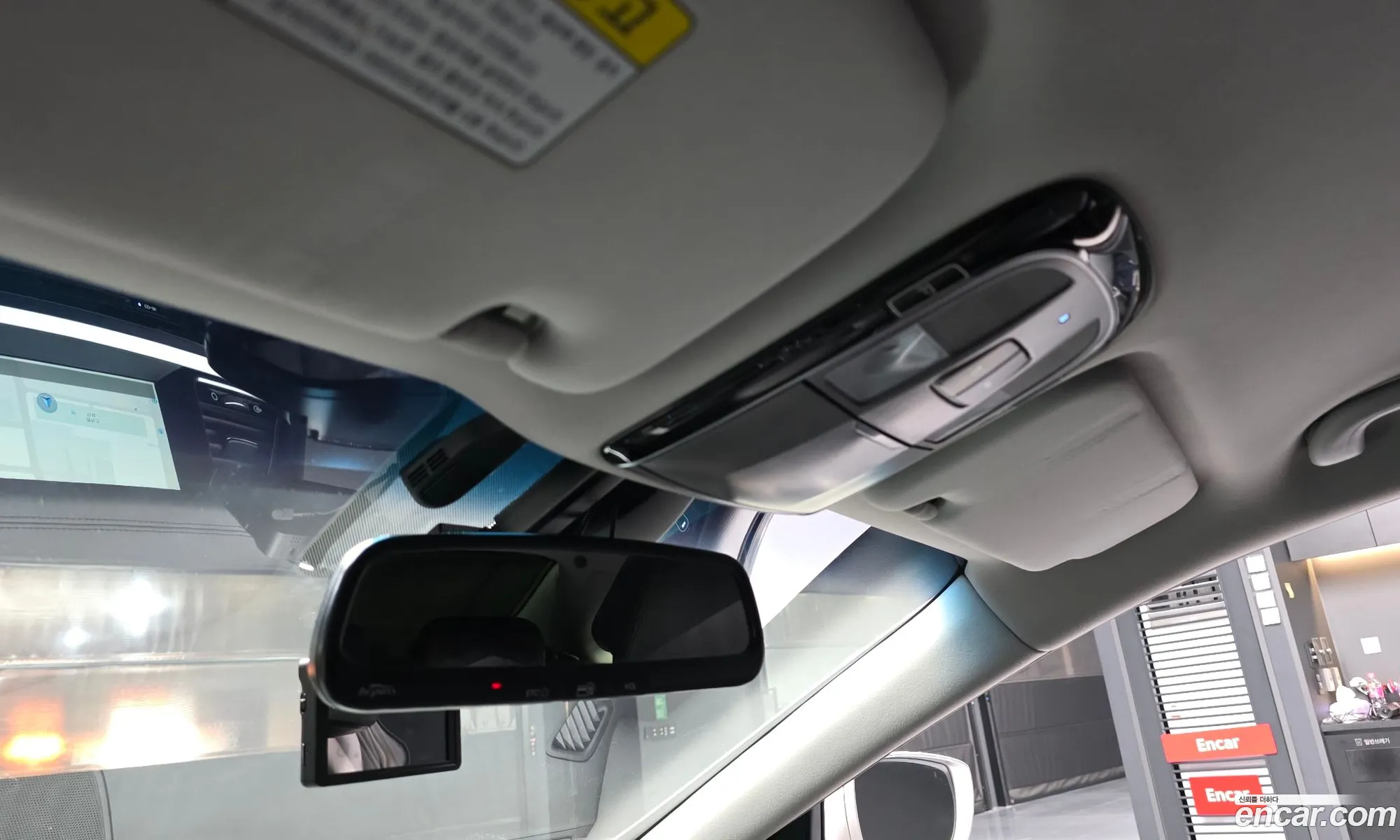 Hyundai Aslan 2015 — 13