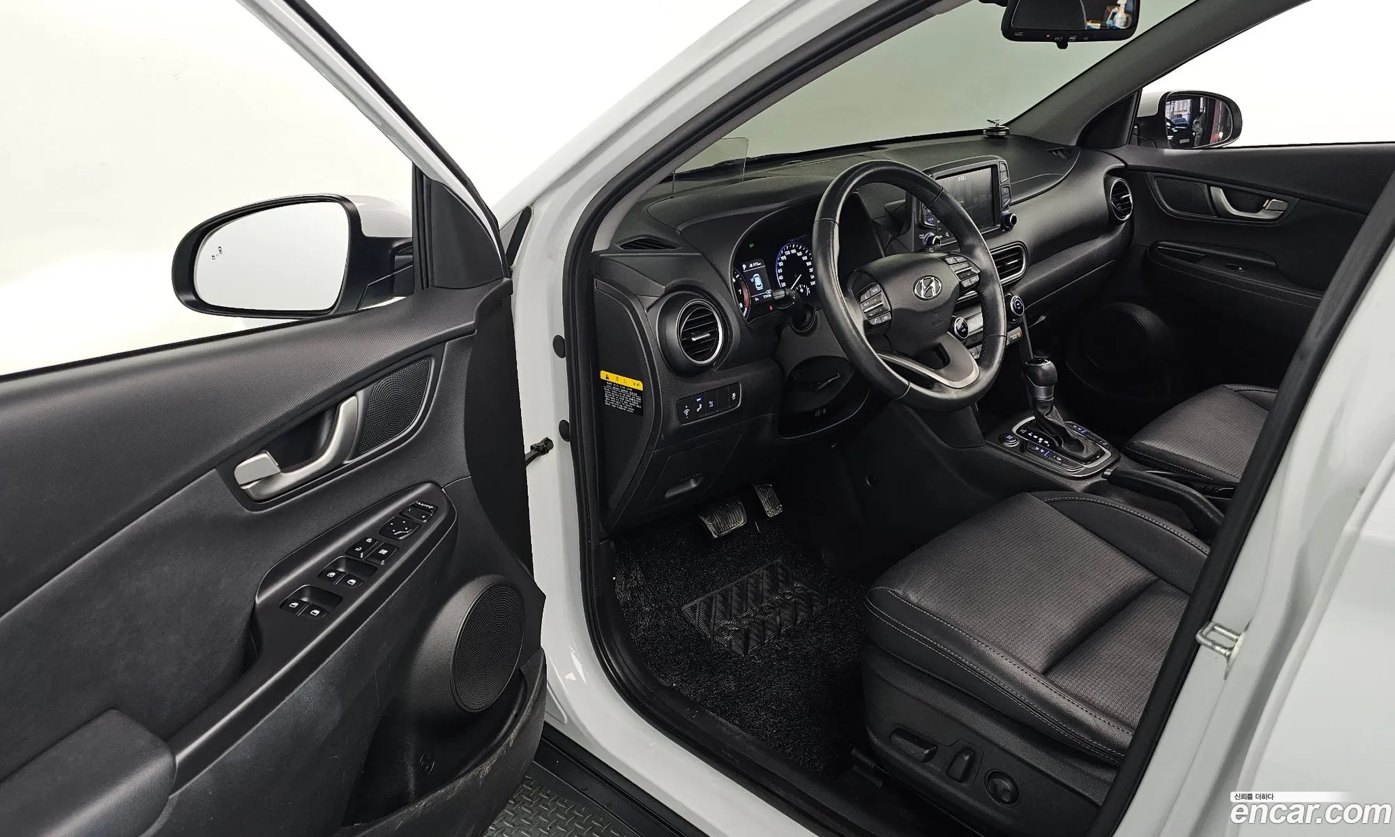 Hyundai Kona 2017 — 10