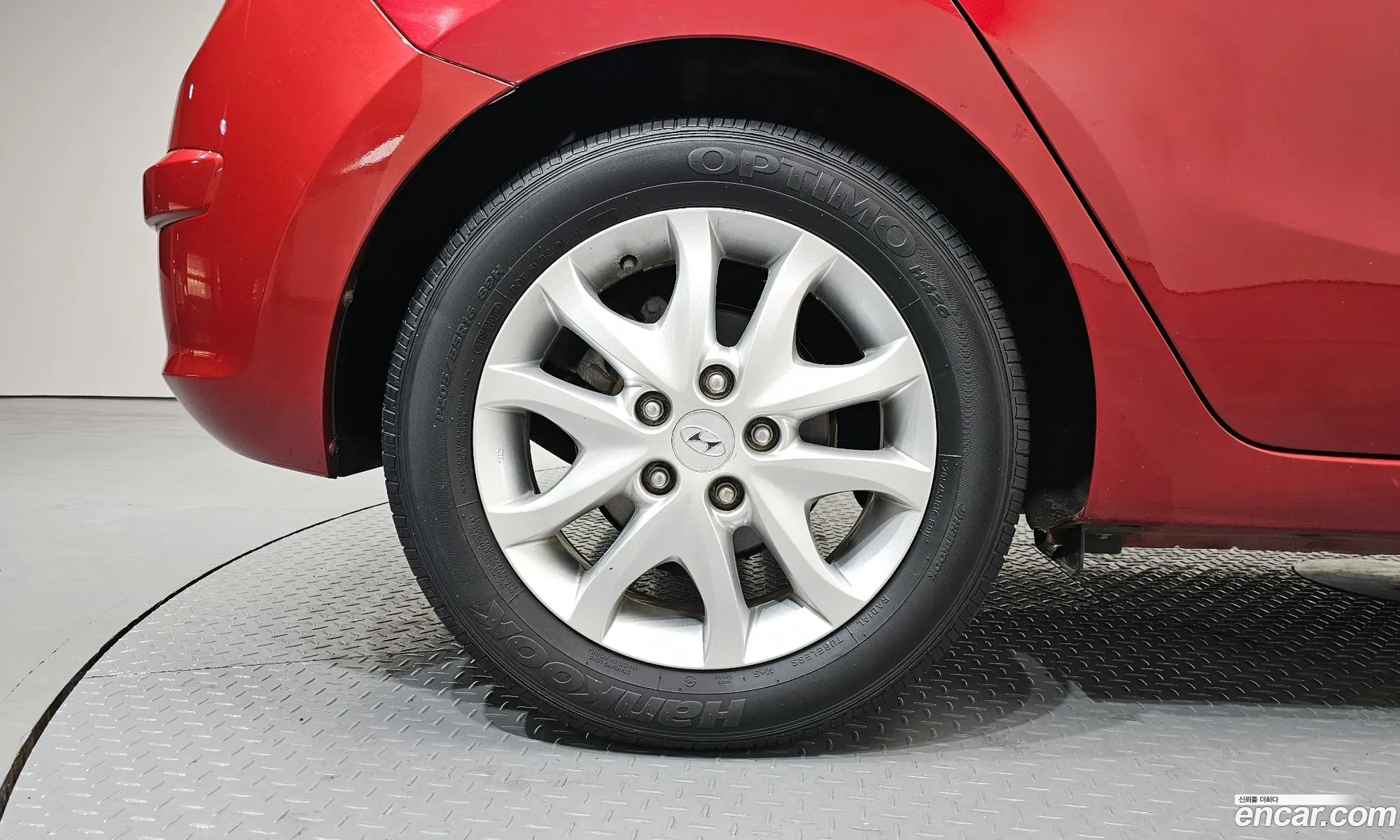 Hyundai i30 2009 — 18